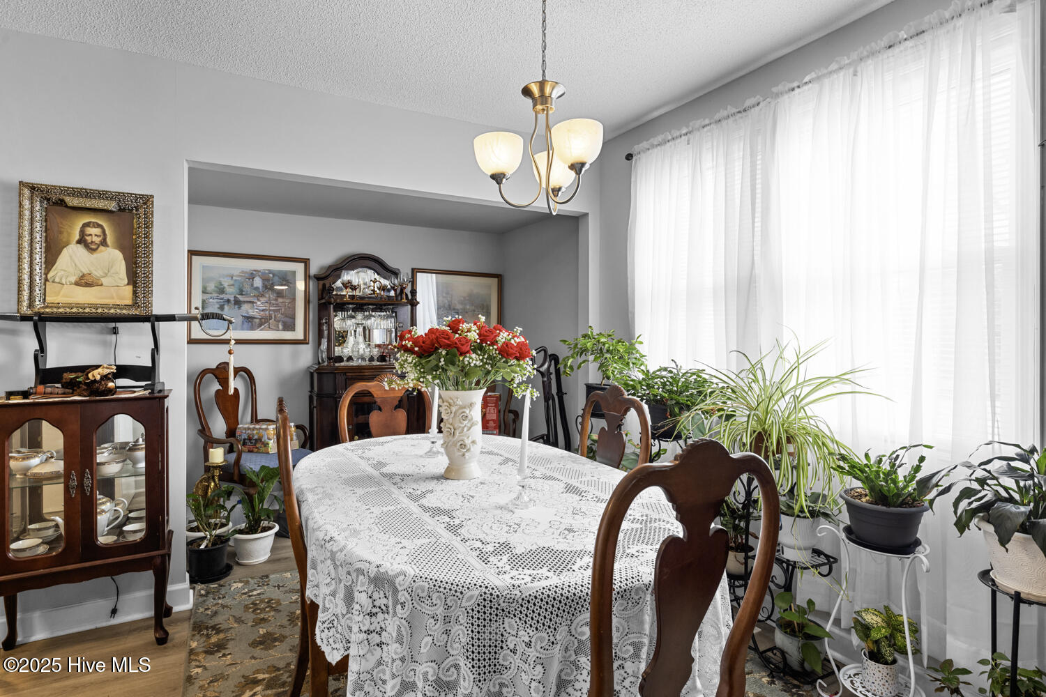 100545994 | Photo 10