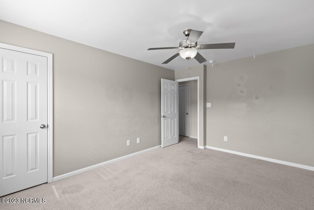 100557741 | Photo 17