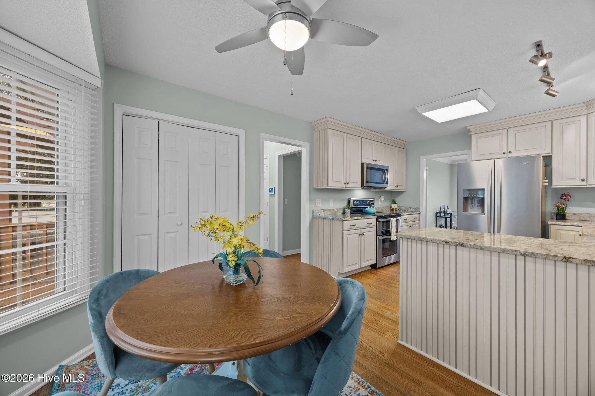 100534535 | Photo 18