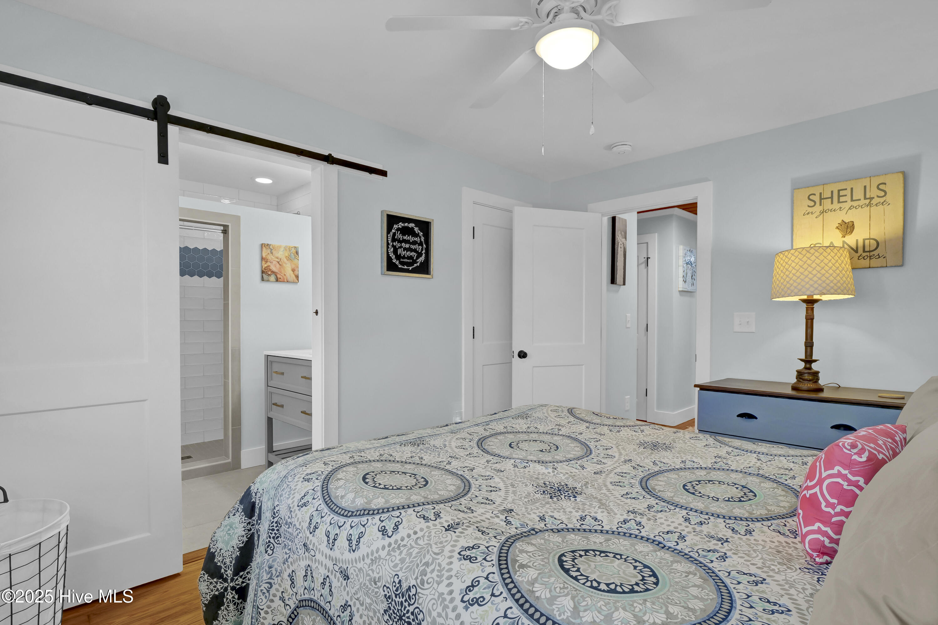 100544276 | Photo 17