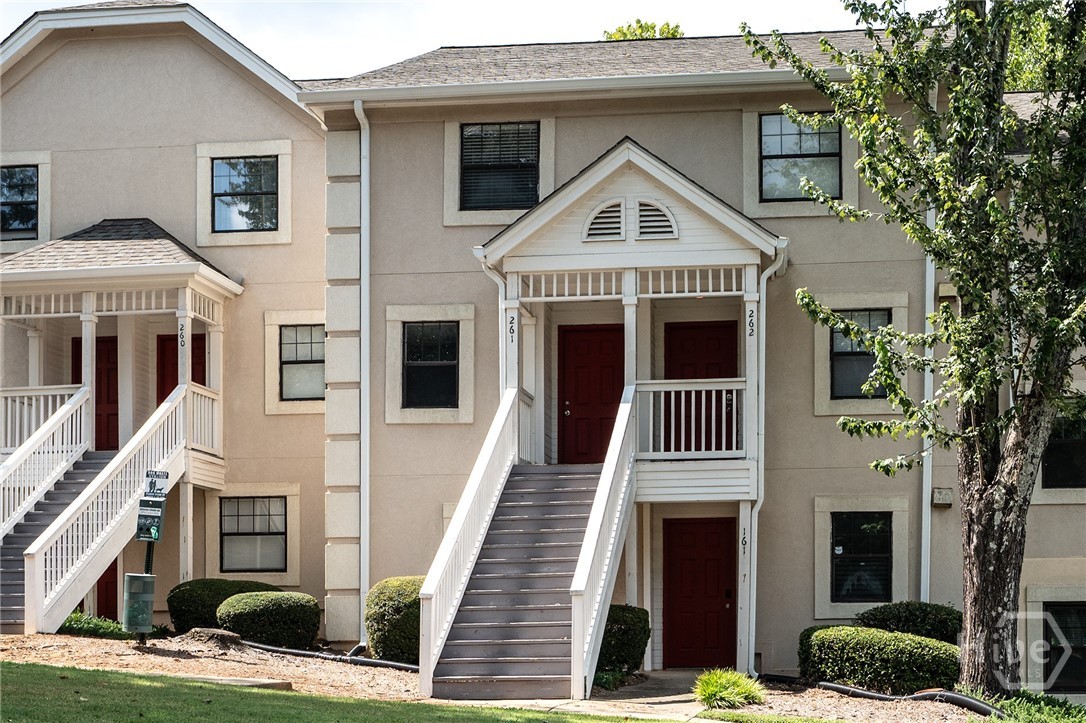 Property at 290 Appleby Drive
