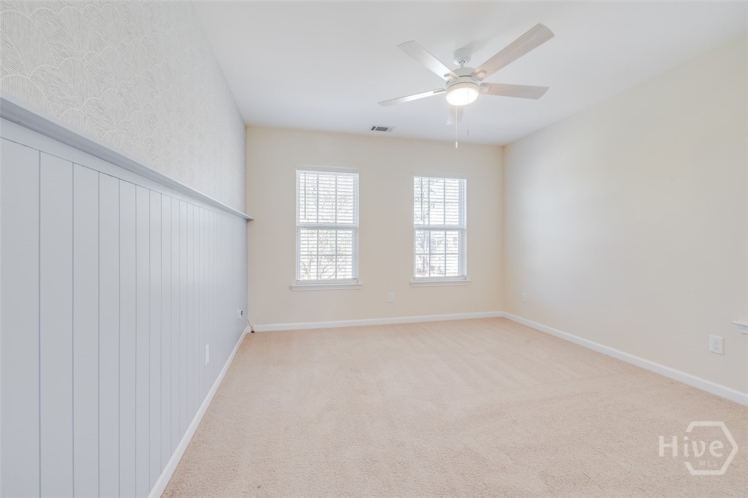 Upstairs guest room 1