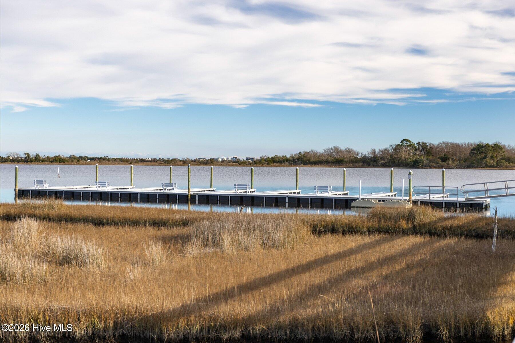 100558879 | Photo 56