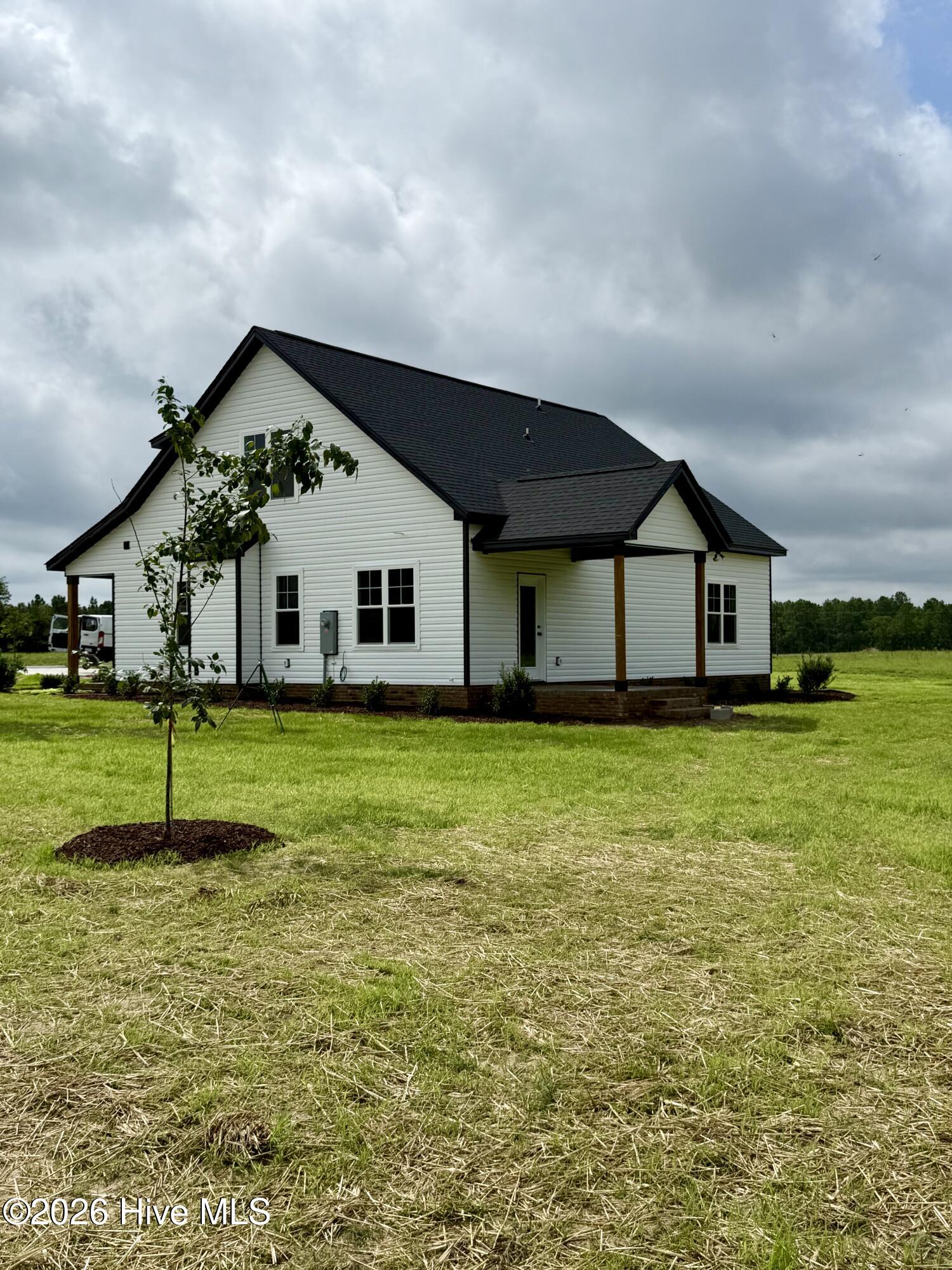 2nd image of 400 Mossy Cup Ln, Aberdeen, NC 28315 | MLS# 100576346