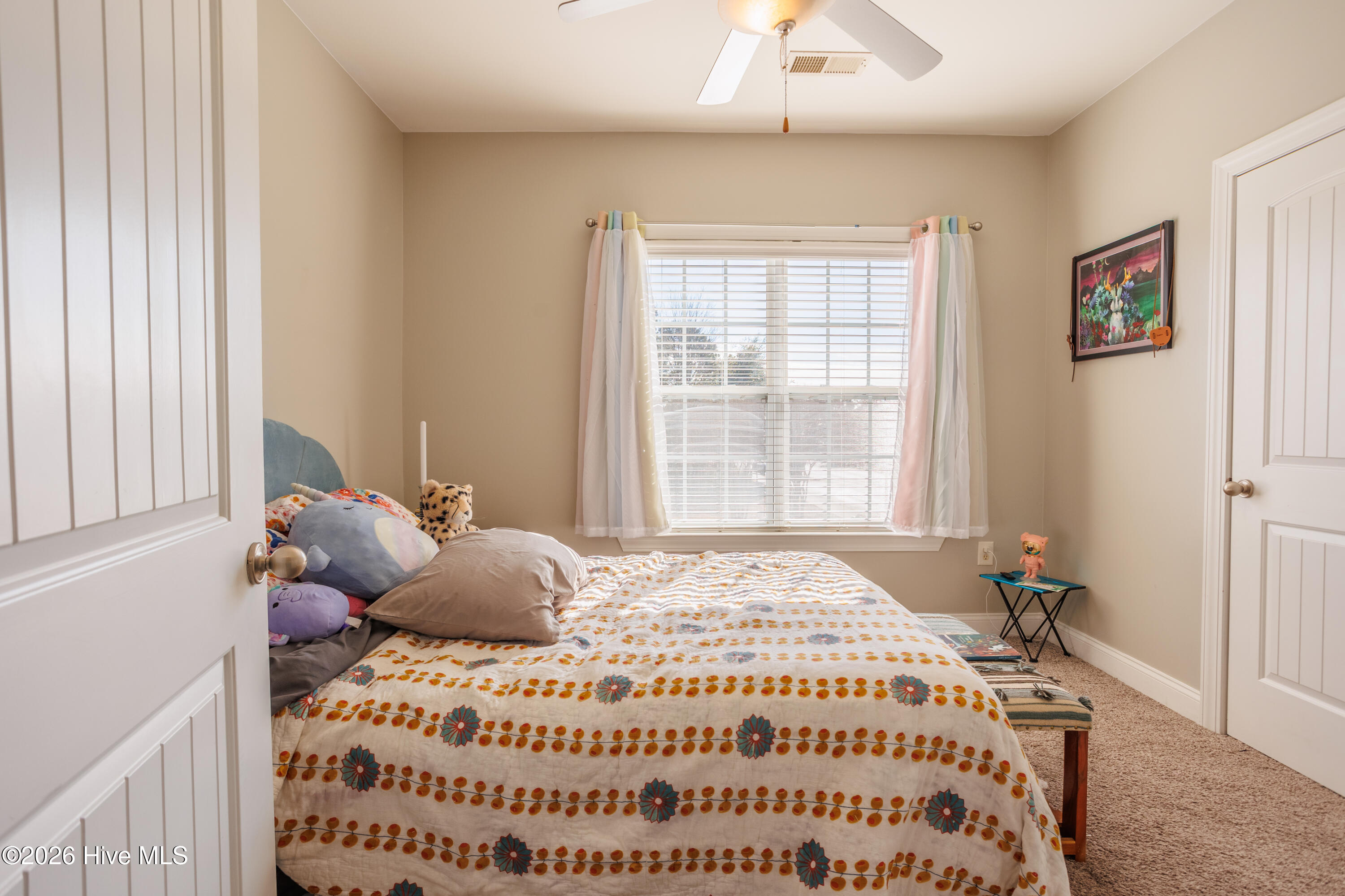 100550951 | Photo 16