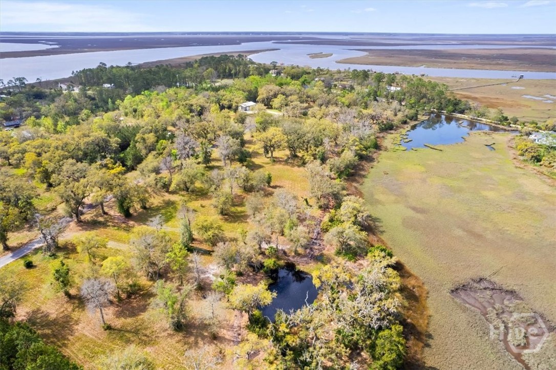 Both marsh front and interior lots available