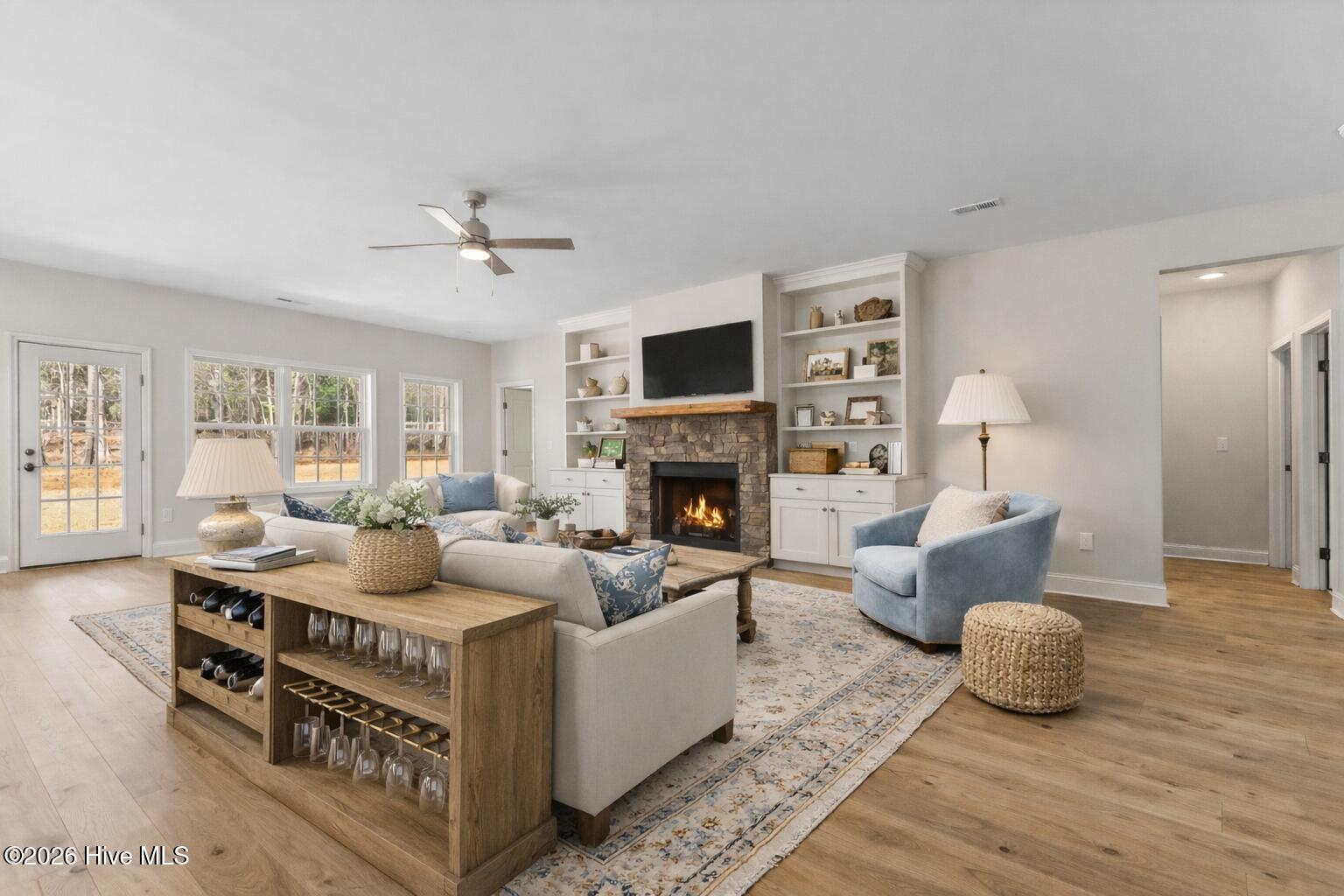 180 Longleaf Drive