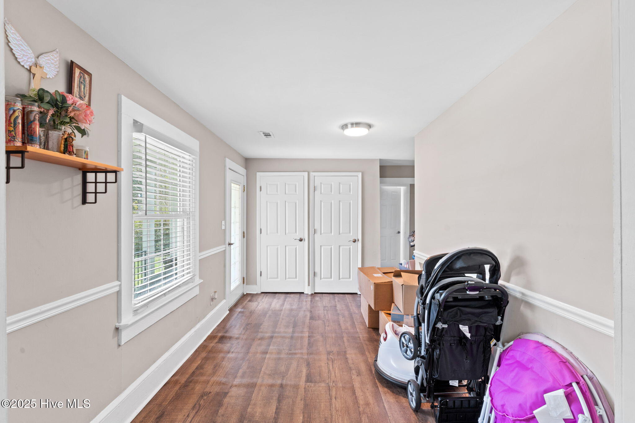 100527355 | Photo 13