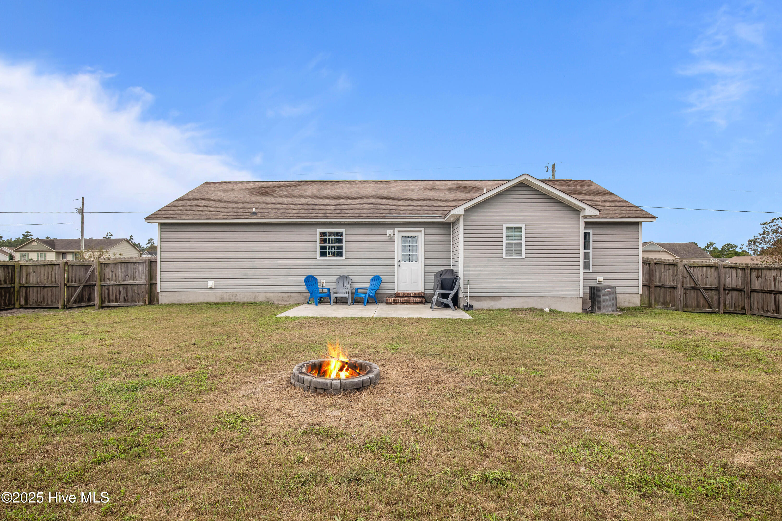 100534497 | Photo 44