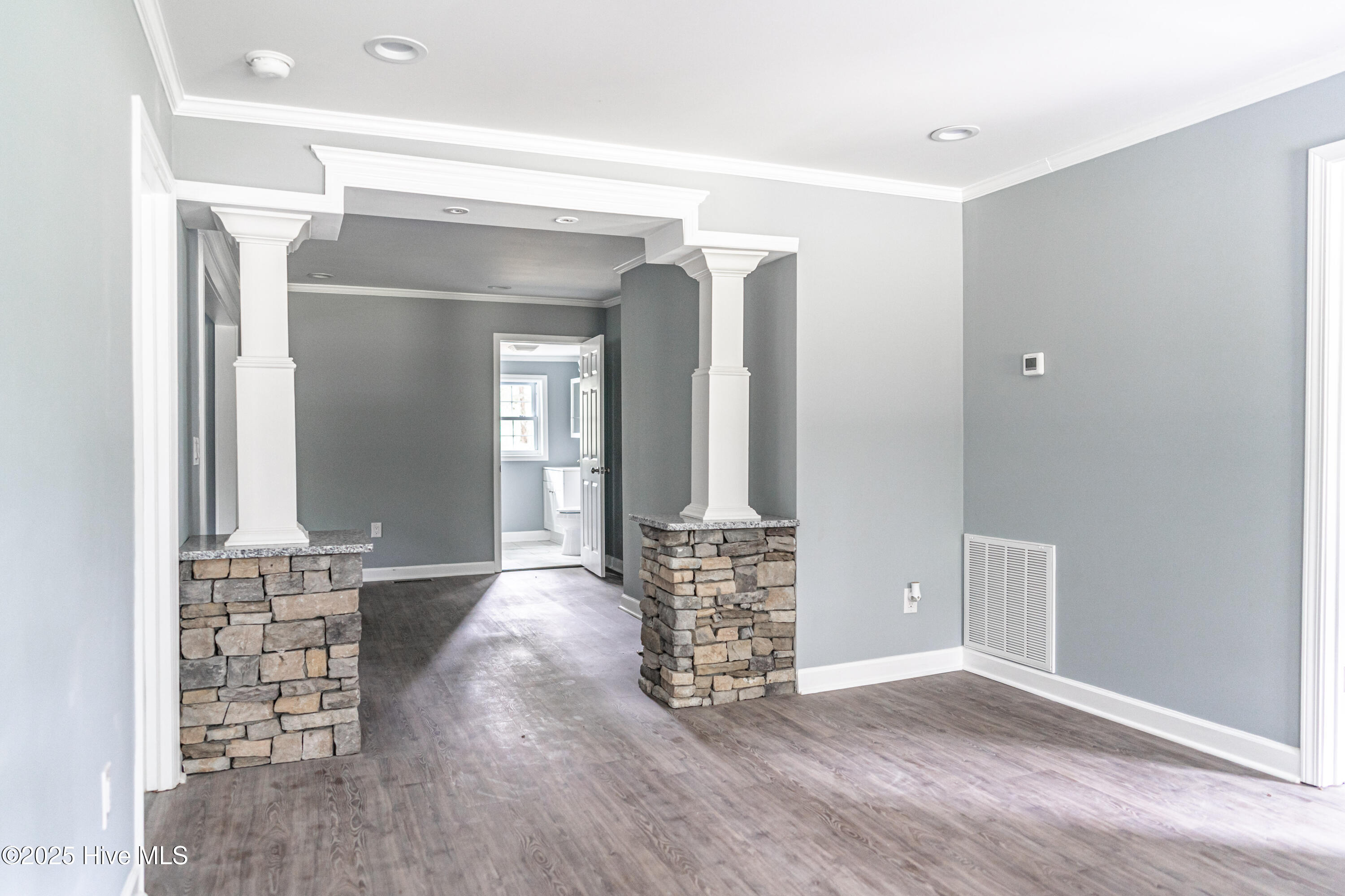 2396 Putnam Glendon Road