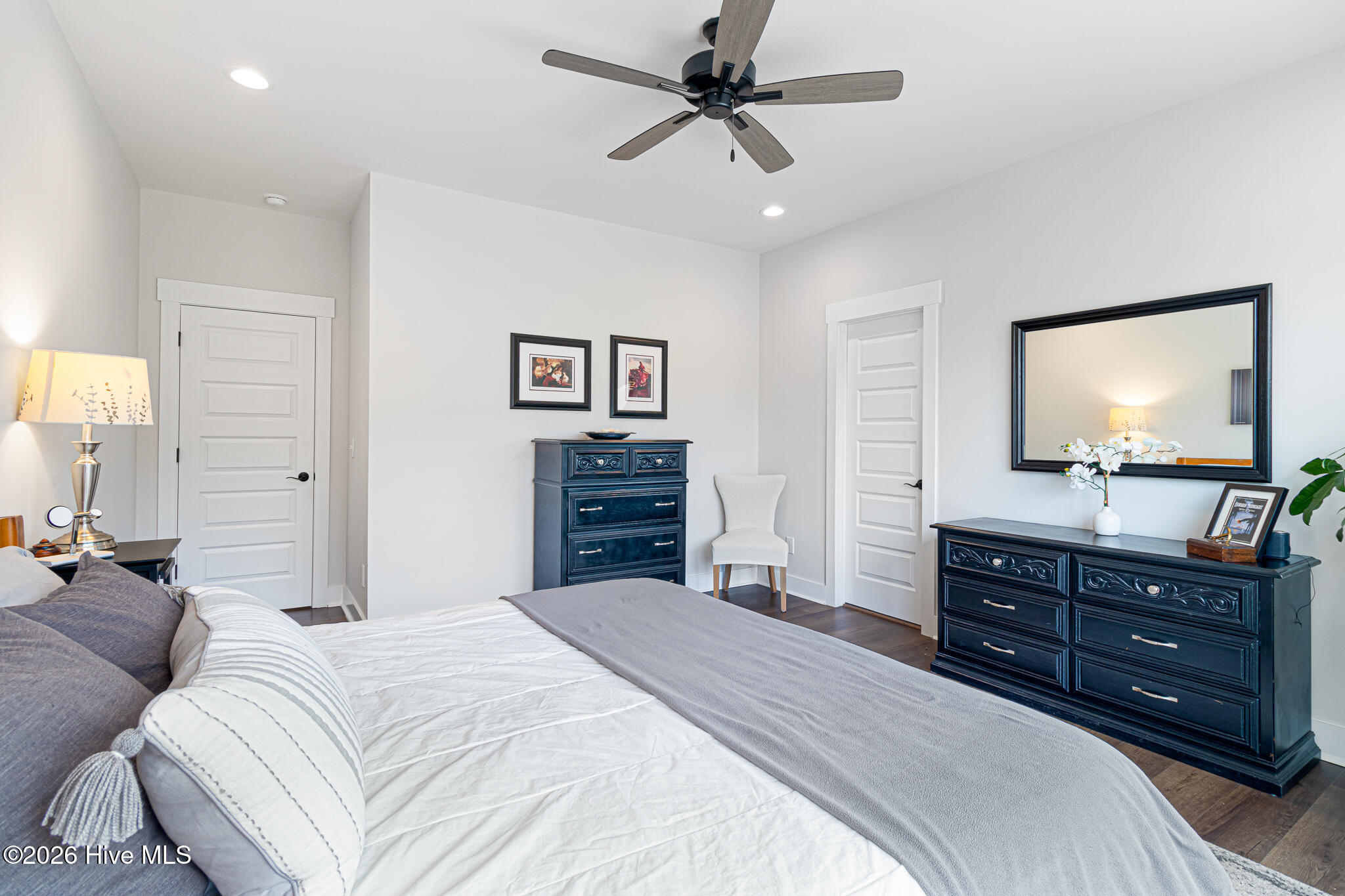 100556315 | Photo 22