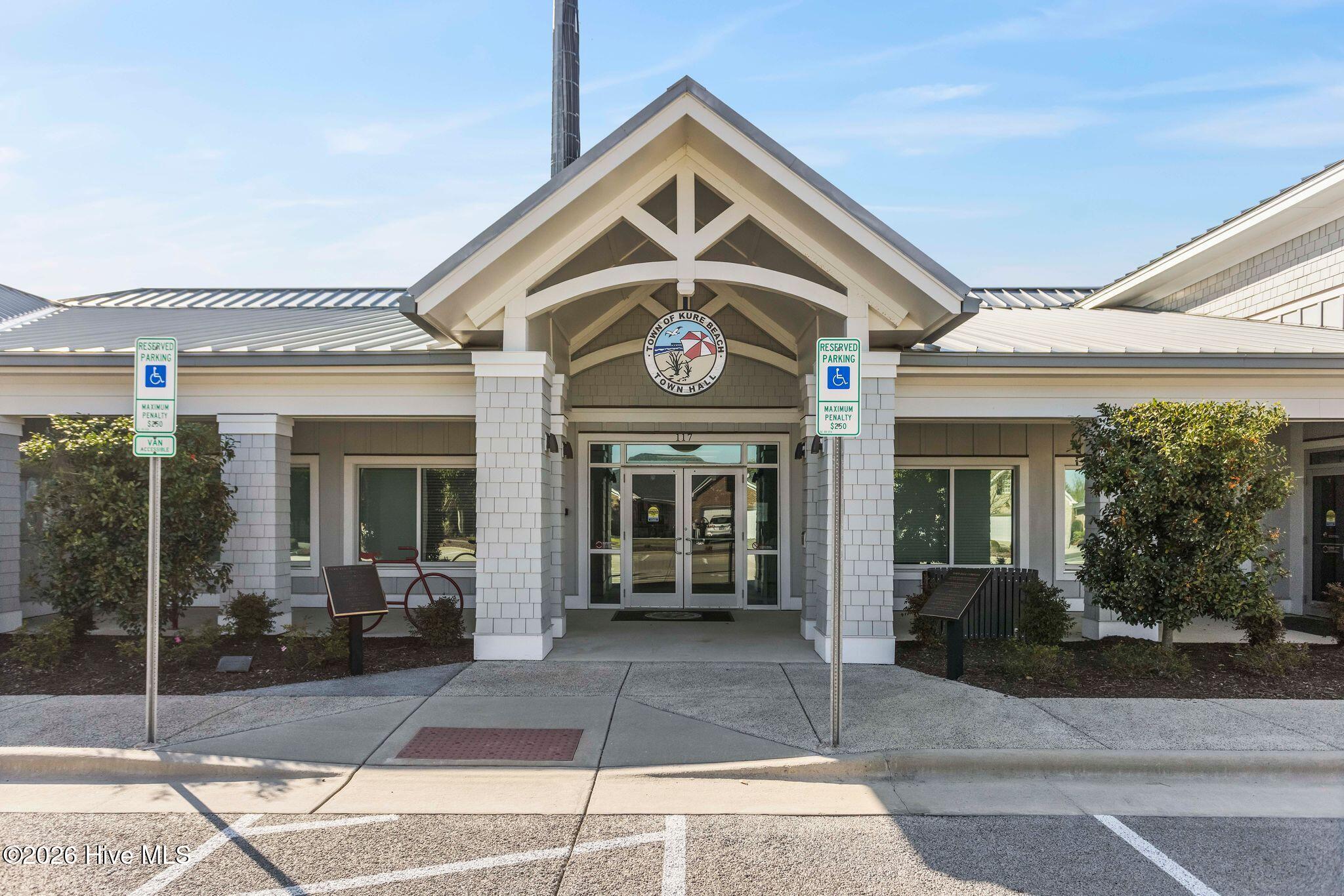 100570292 | Photo 83