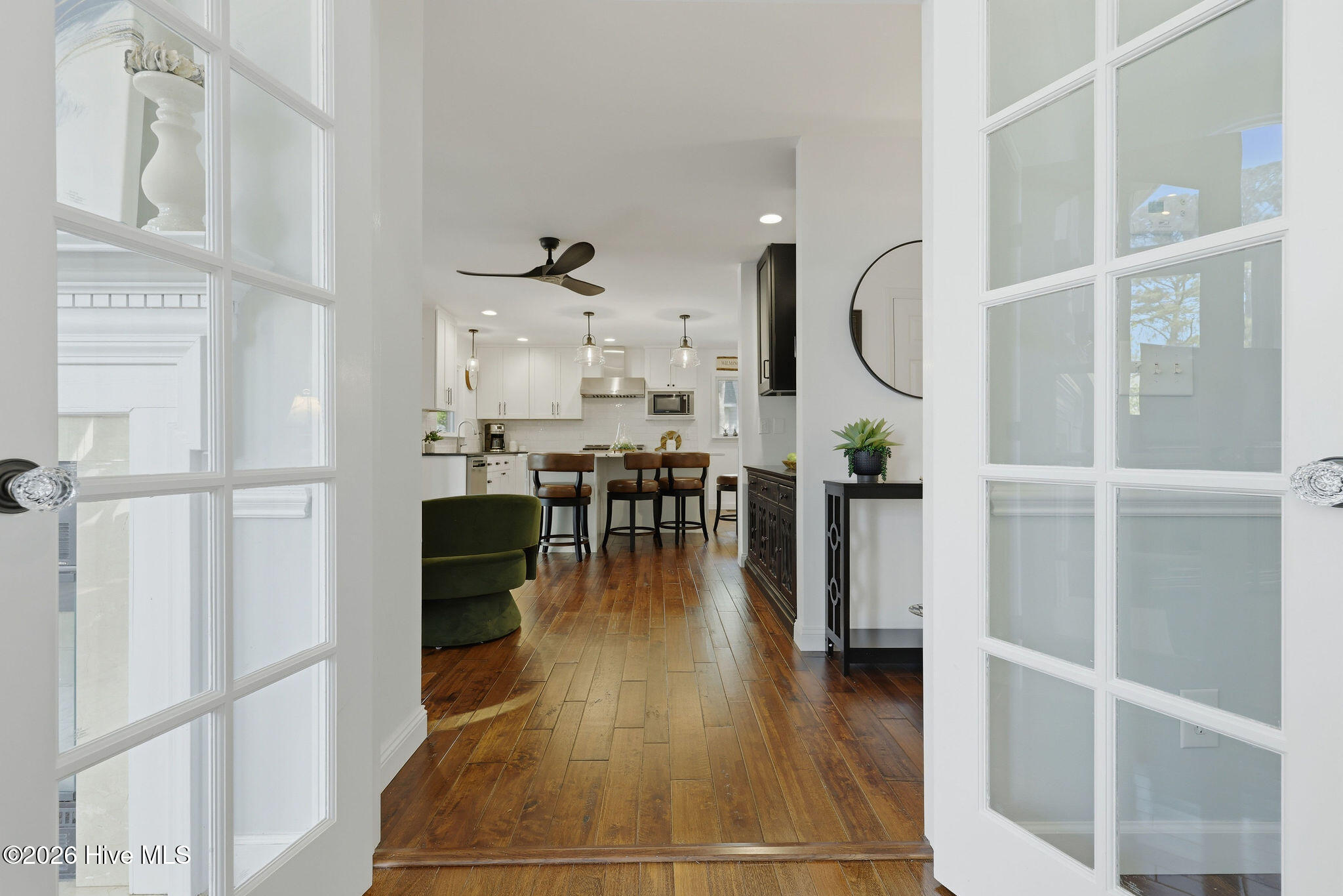 100567317 | Photo 27