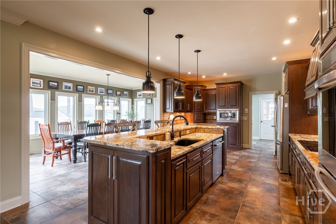 1480 Bradley Gin Road