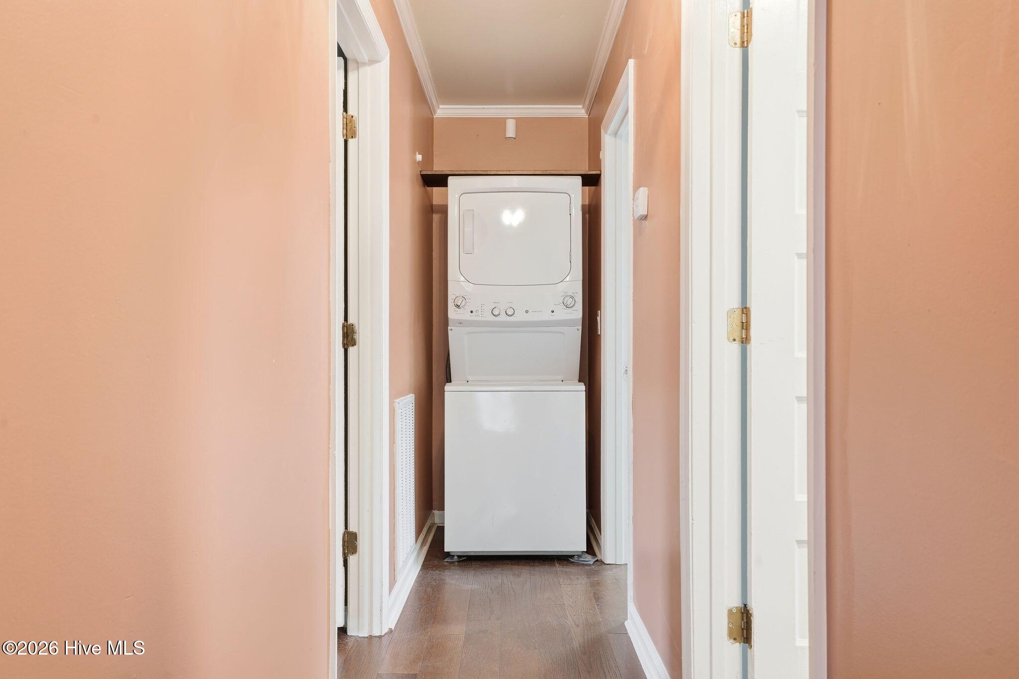 100559887 | Photo 22