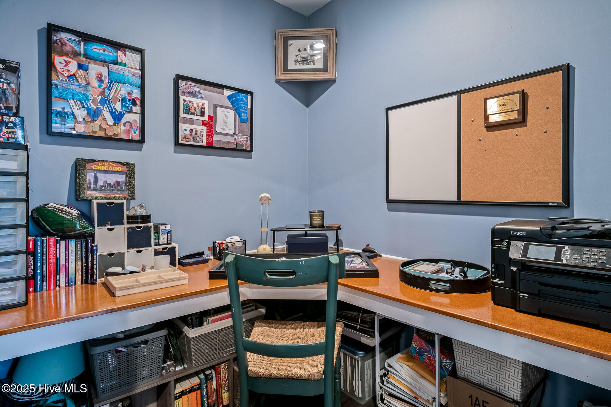 100532229 | Photo 21