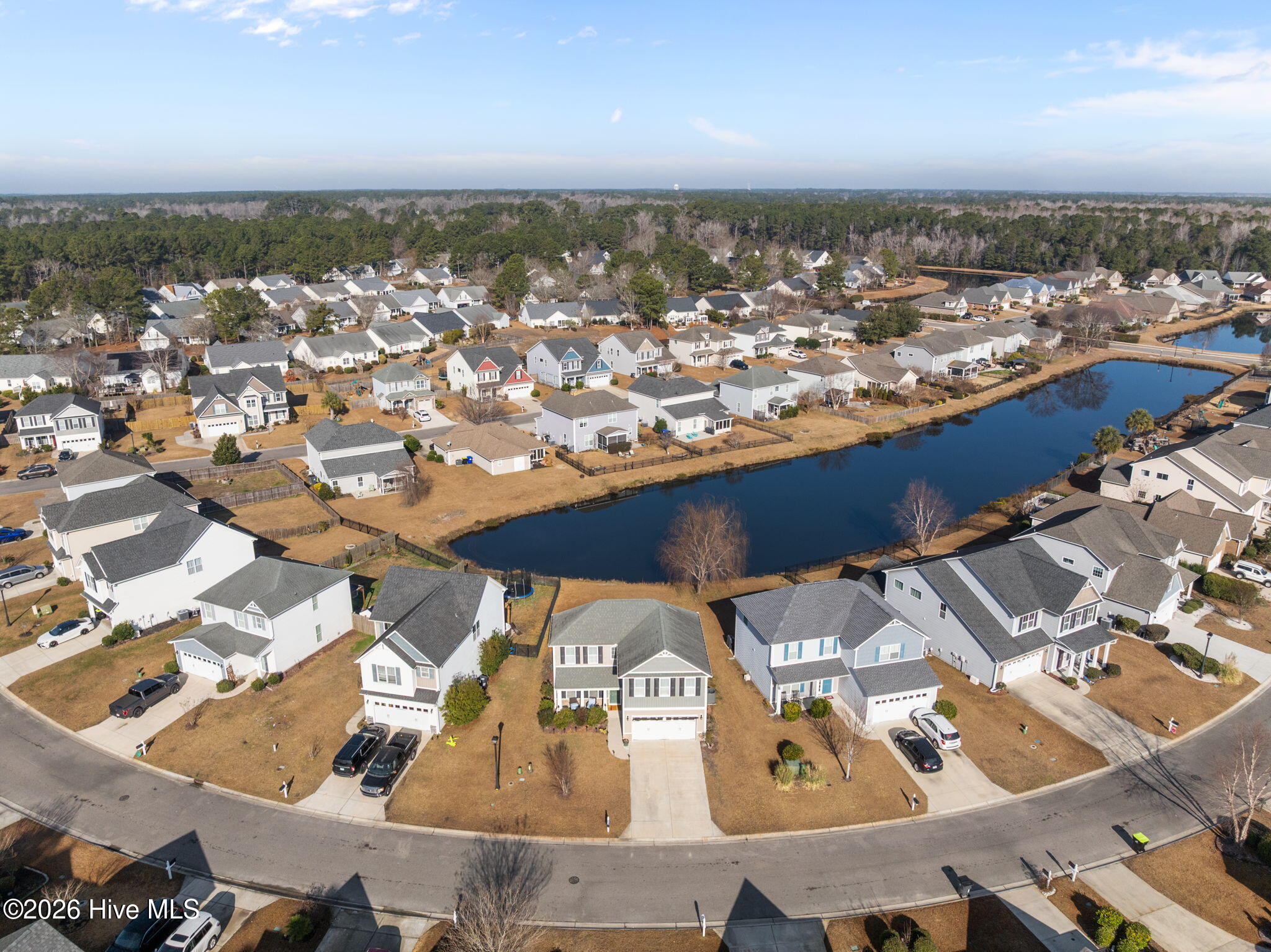 100548714 | Photo 38