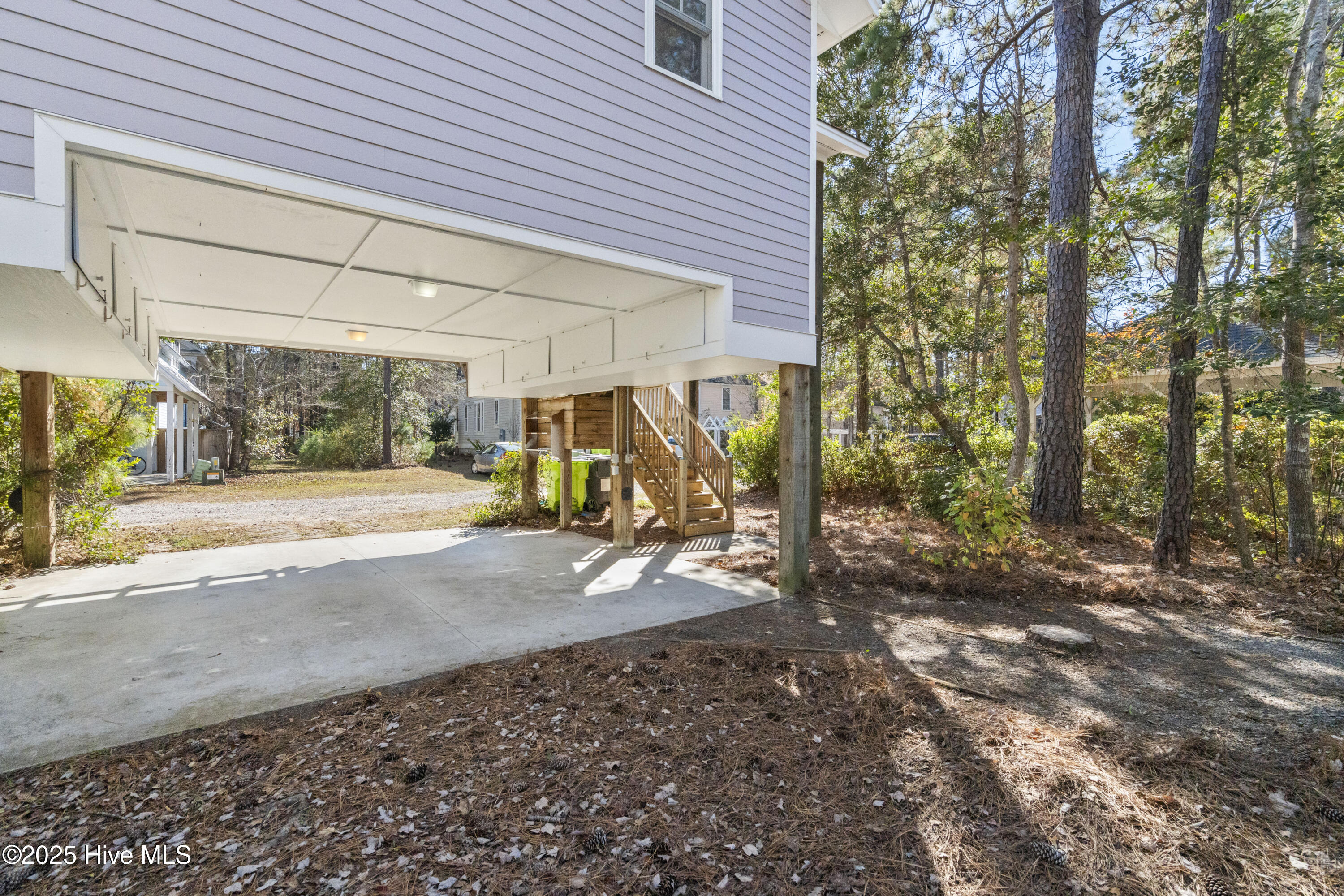 100543088 | Photo 26