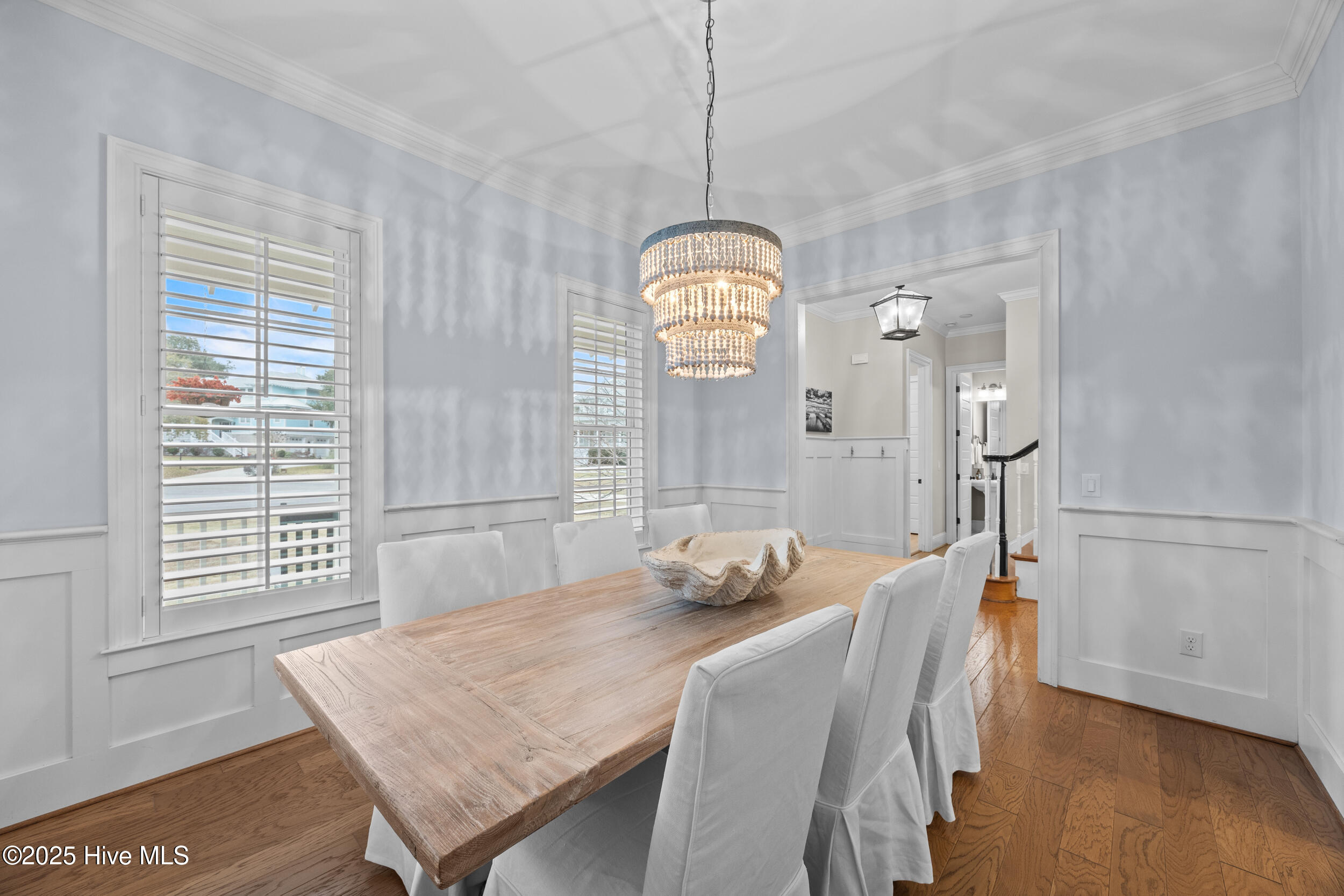 100570509 | Photo 28