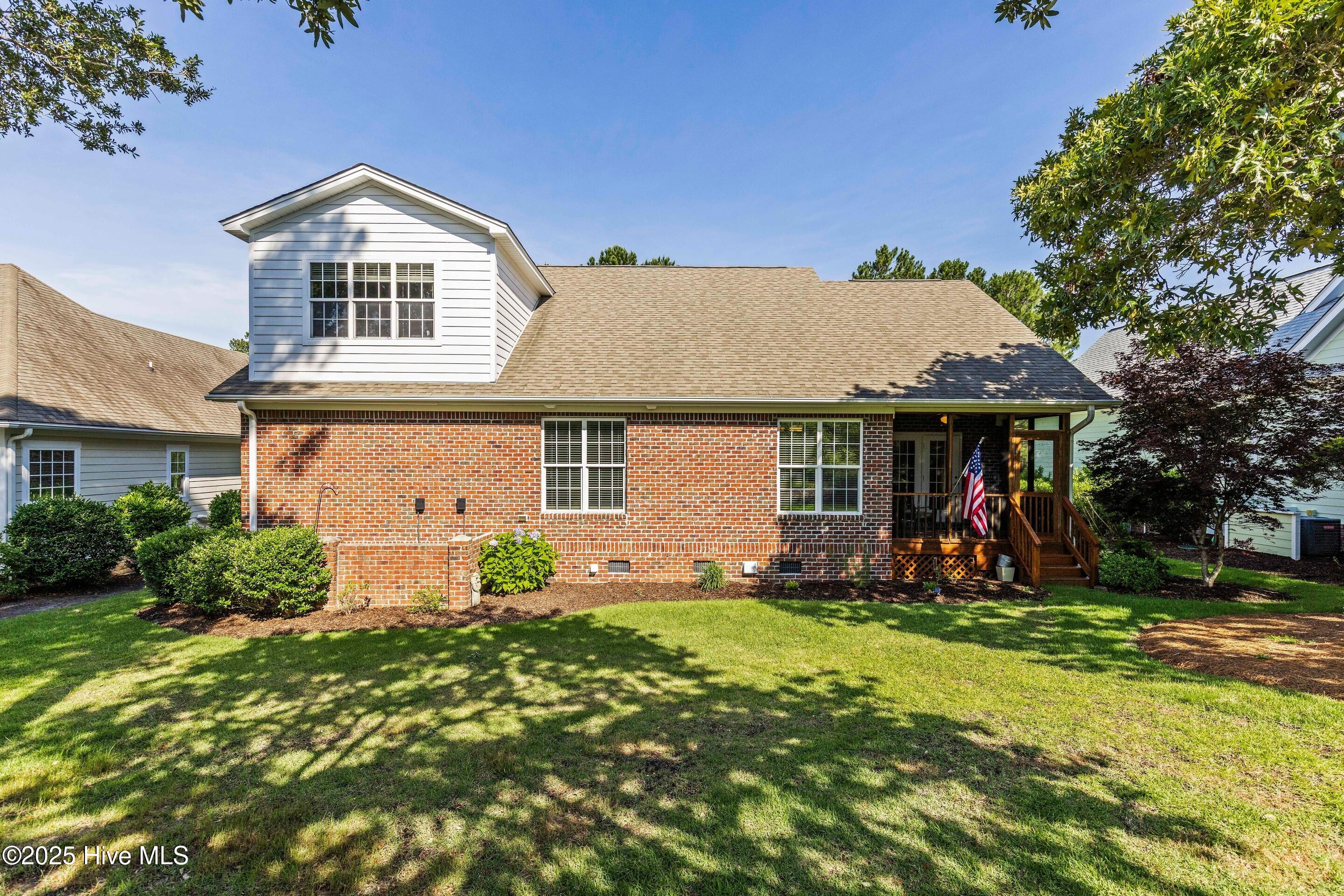 100514713 | Photo 60