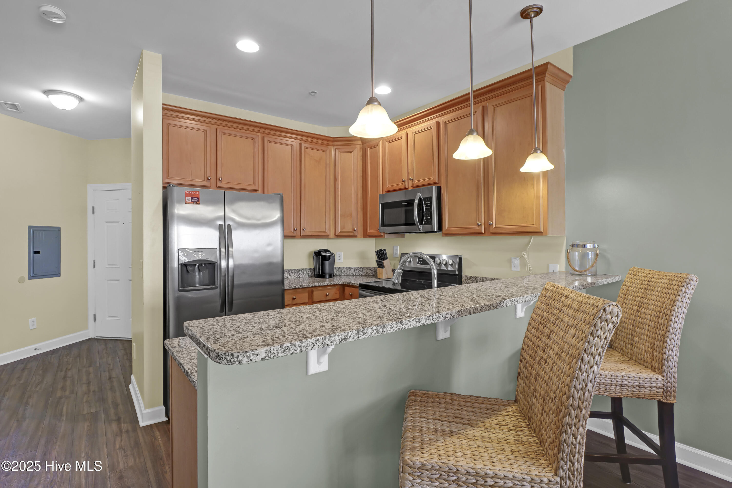 Homes for sale in Surf City, NC | 203 Summer Winds Pl, Surf City, NC 28445 | MLS# 100508177