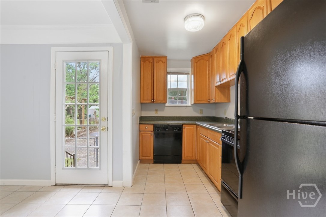 317 Oxford Drive, Savannah, GA 31405 Listing Photo  9