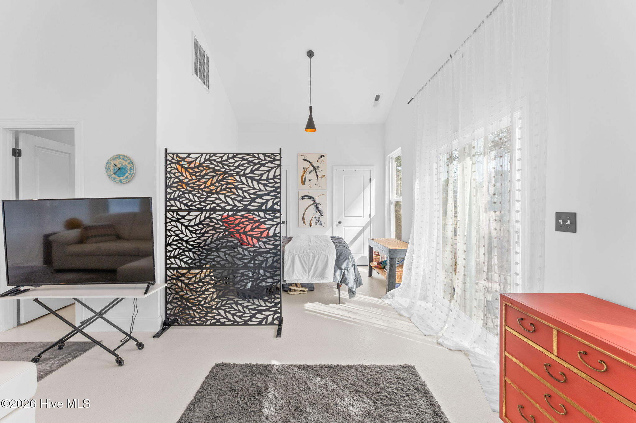 100554364 | Photo 50