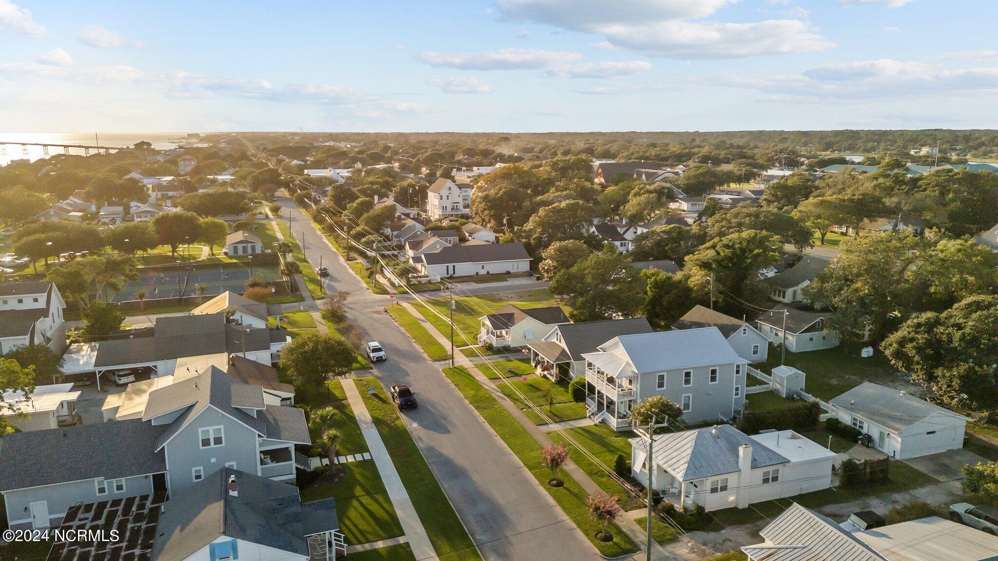 1406 Evans Street B,Morehead City
