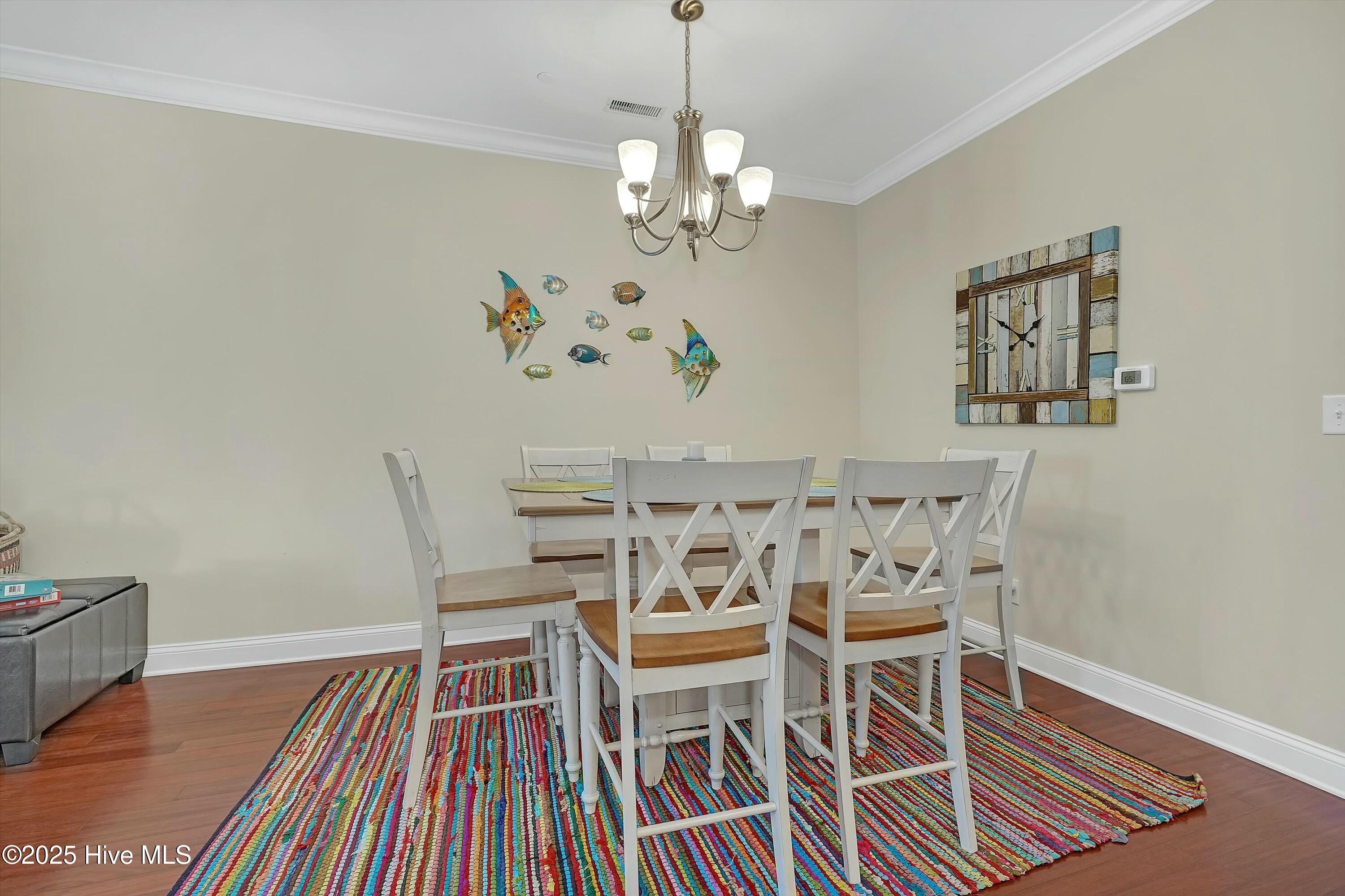 100483051 | Photo 17