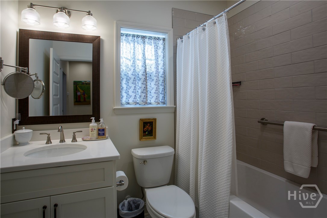 919 E Waldburg Street, Savannah, GA 31401 Listing Photo  24