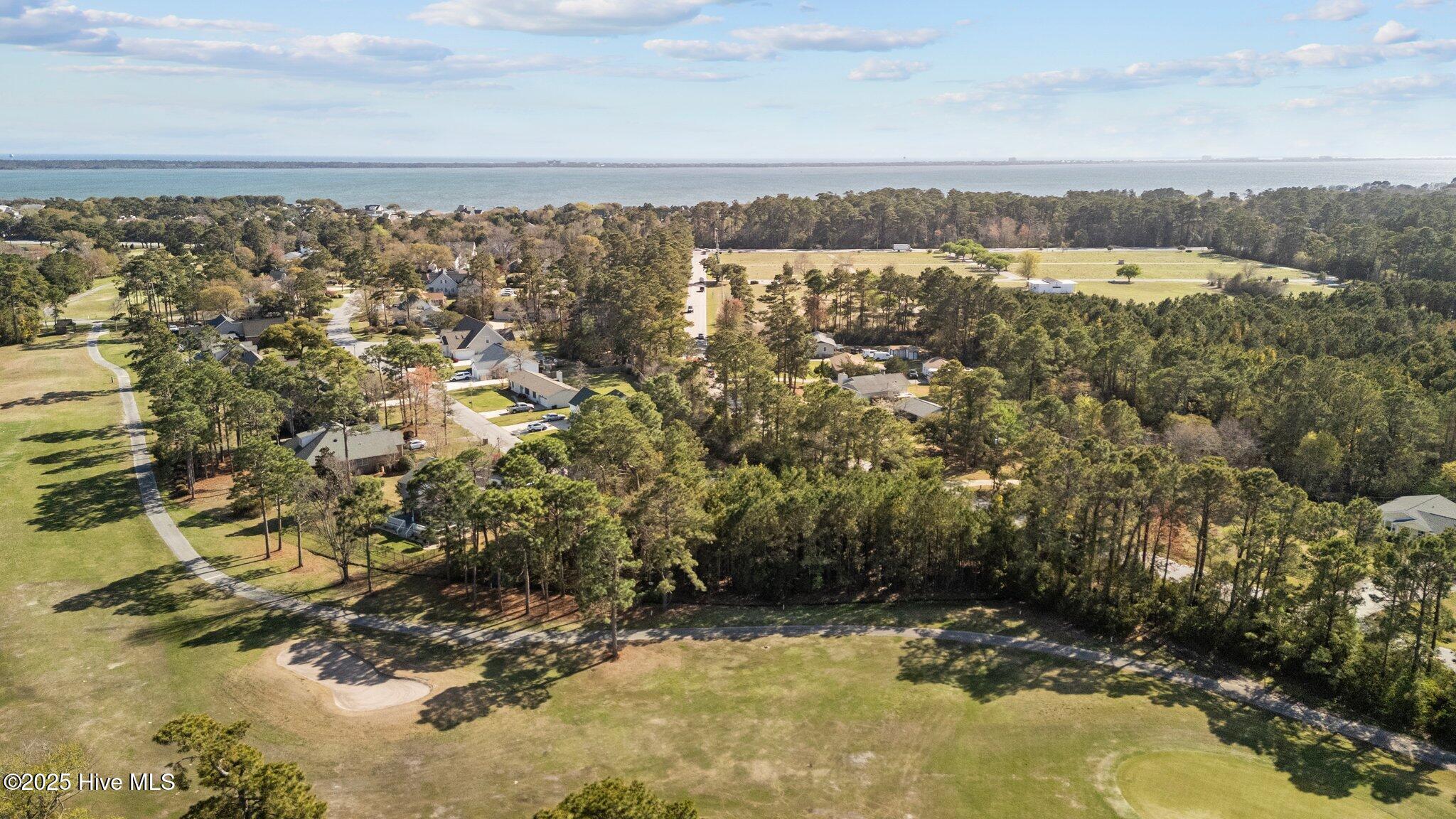 215 Oak Drive,Morehead City