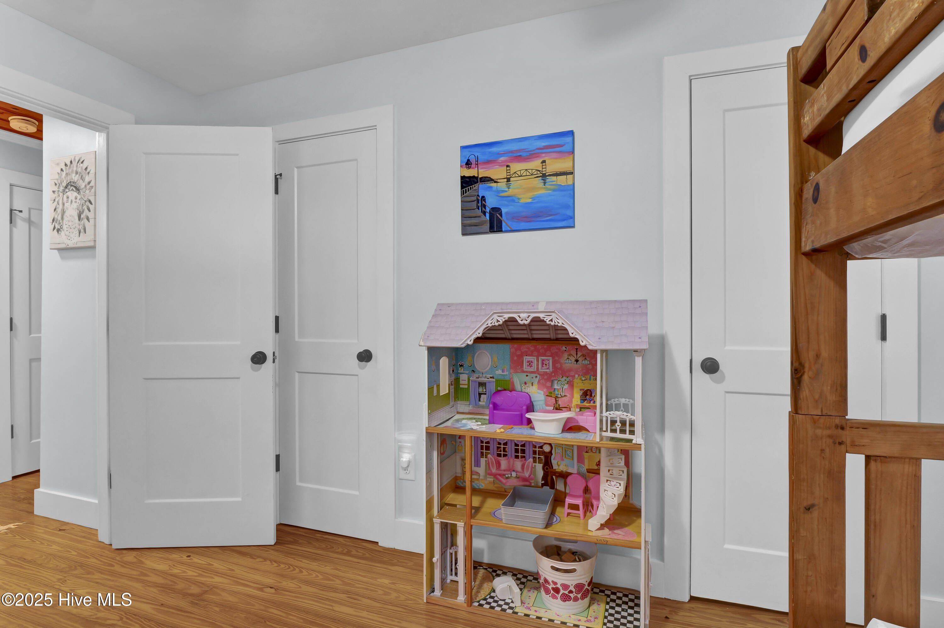 100544276 | Photo 23