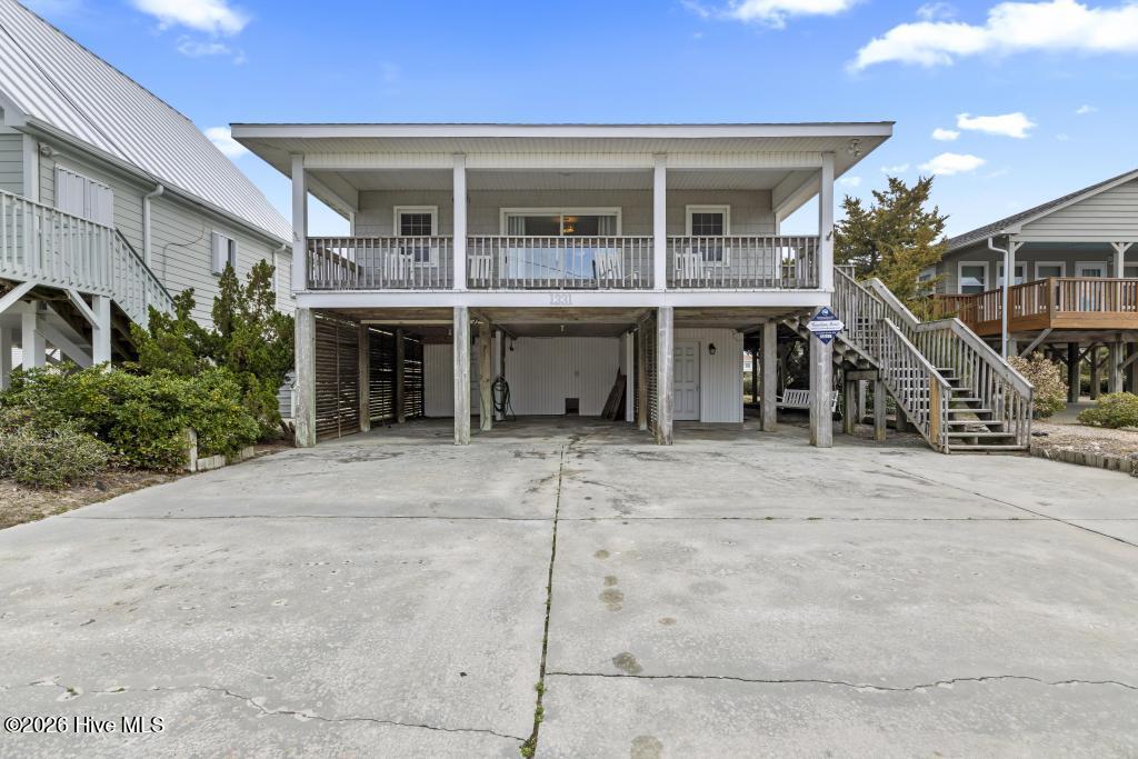 100557577 | Photo 43