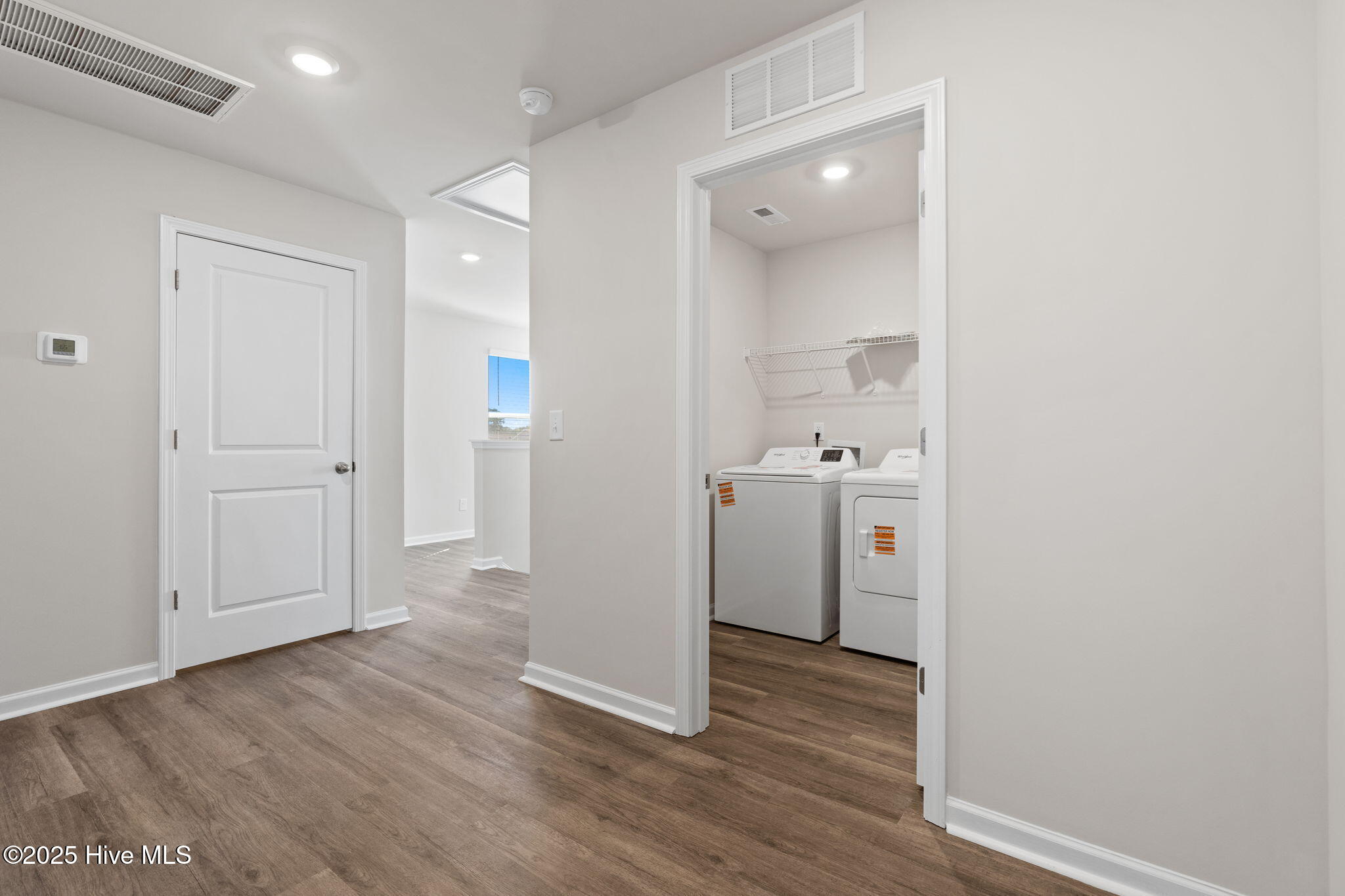 100546731 | Photo 15