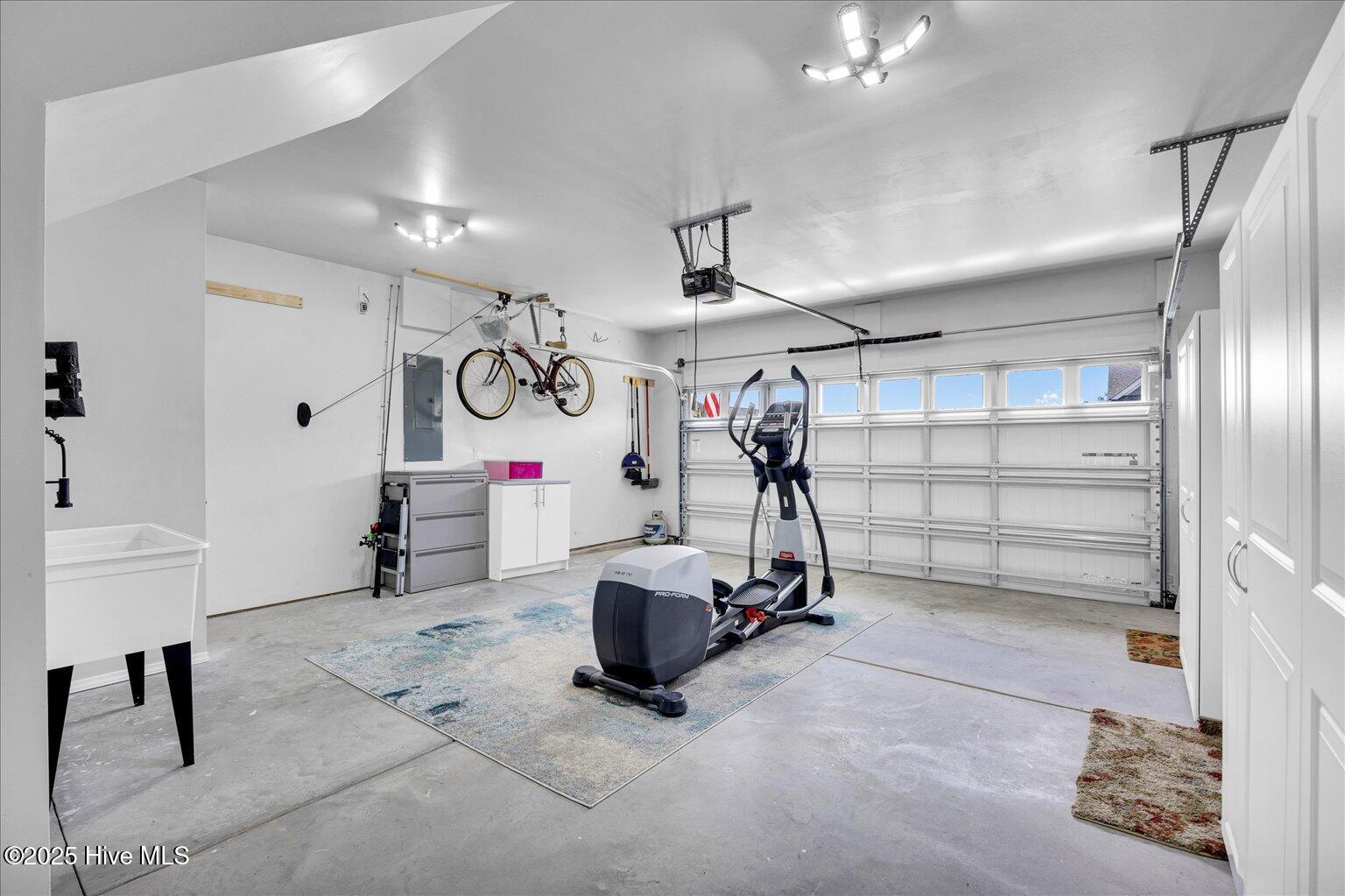 100513881 | Photo 49