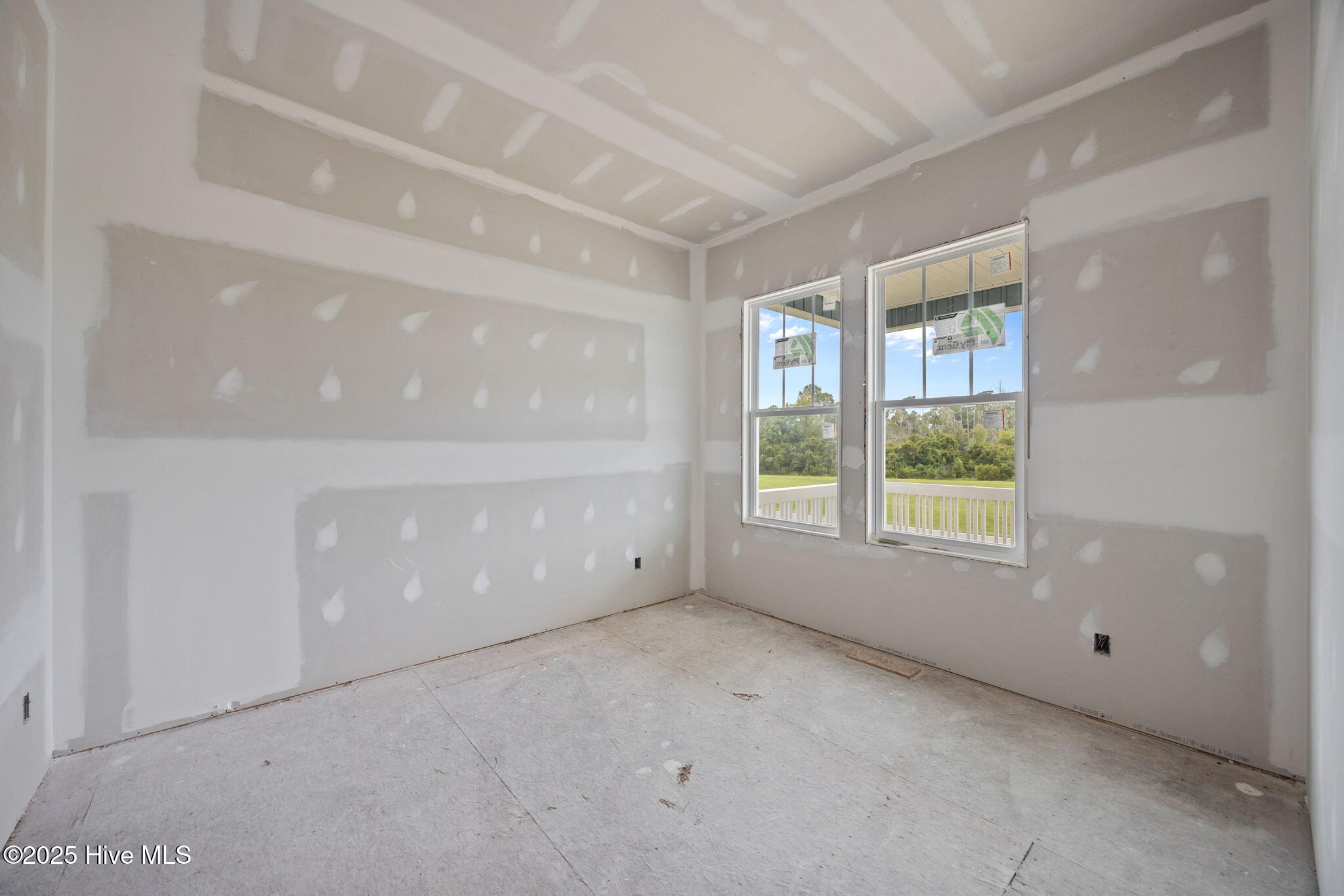 4-web-or-mls-BLS_0006