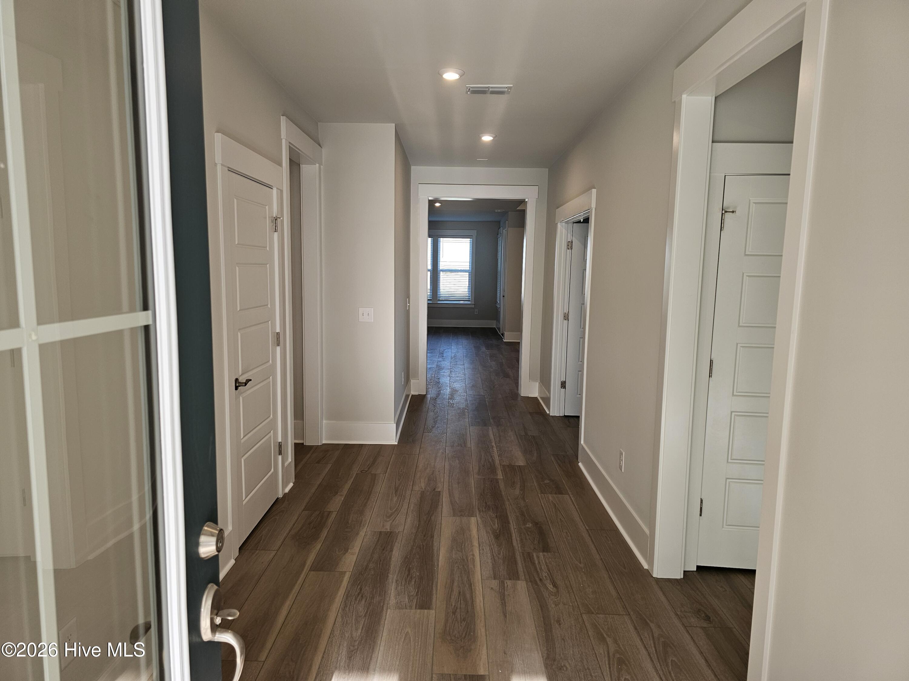 100544380 | Photo 18