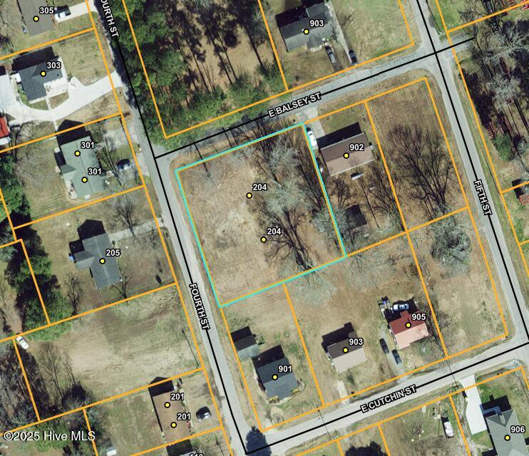 Homes for sale in Clinton, NC | 204 Fourth St, Clinton, NC 28328 | MLS# 100543723