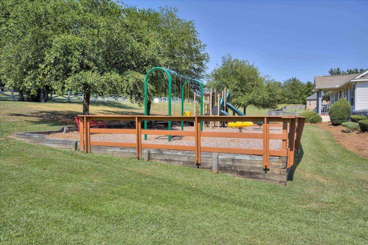 4885 Rolling Hill Road