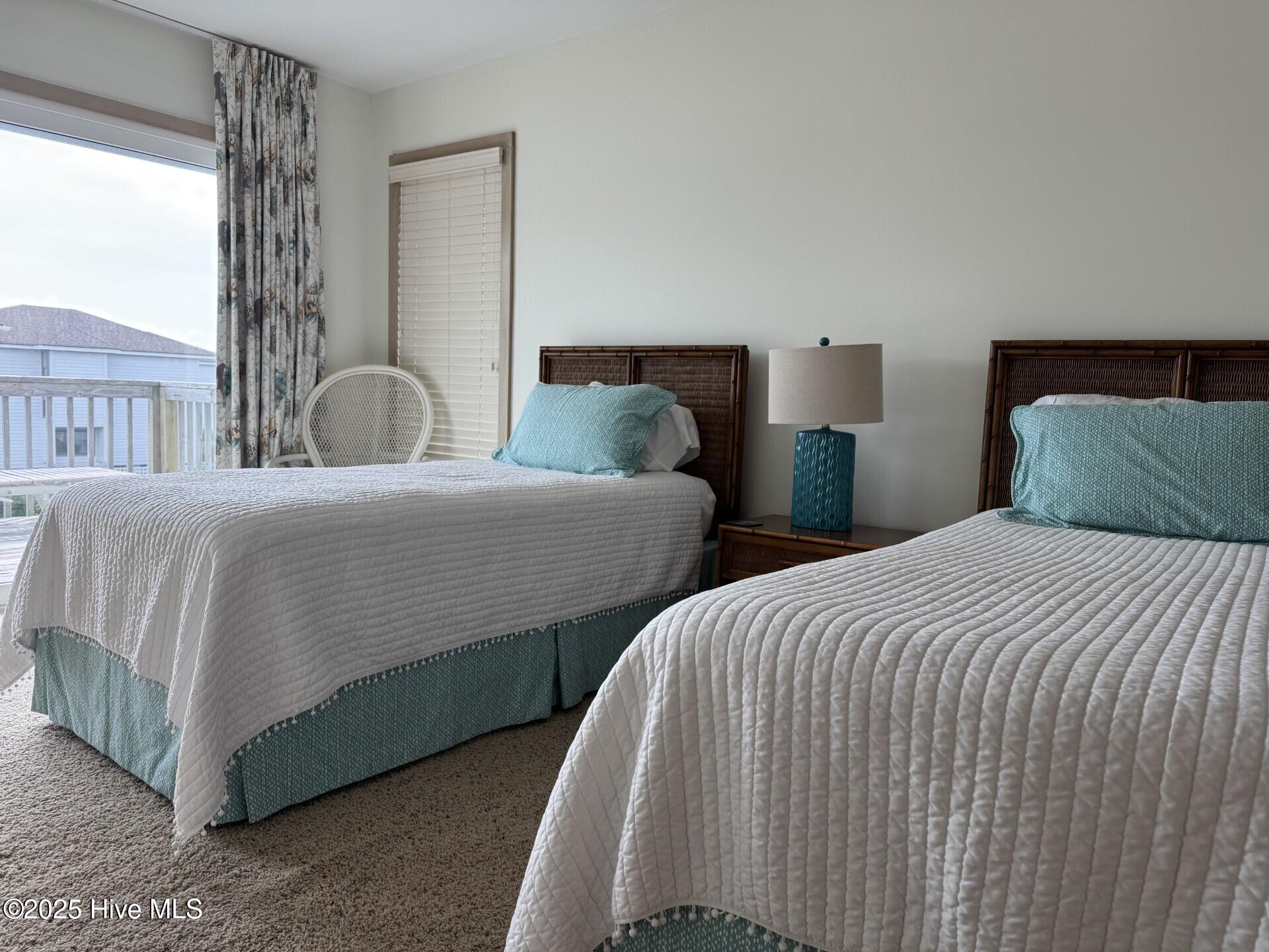 100536817 | Photo 11