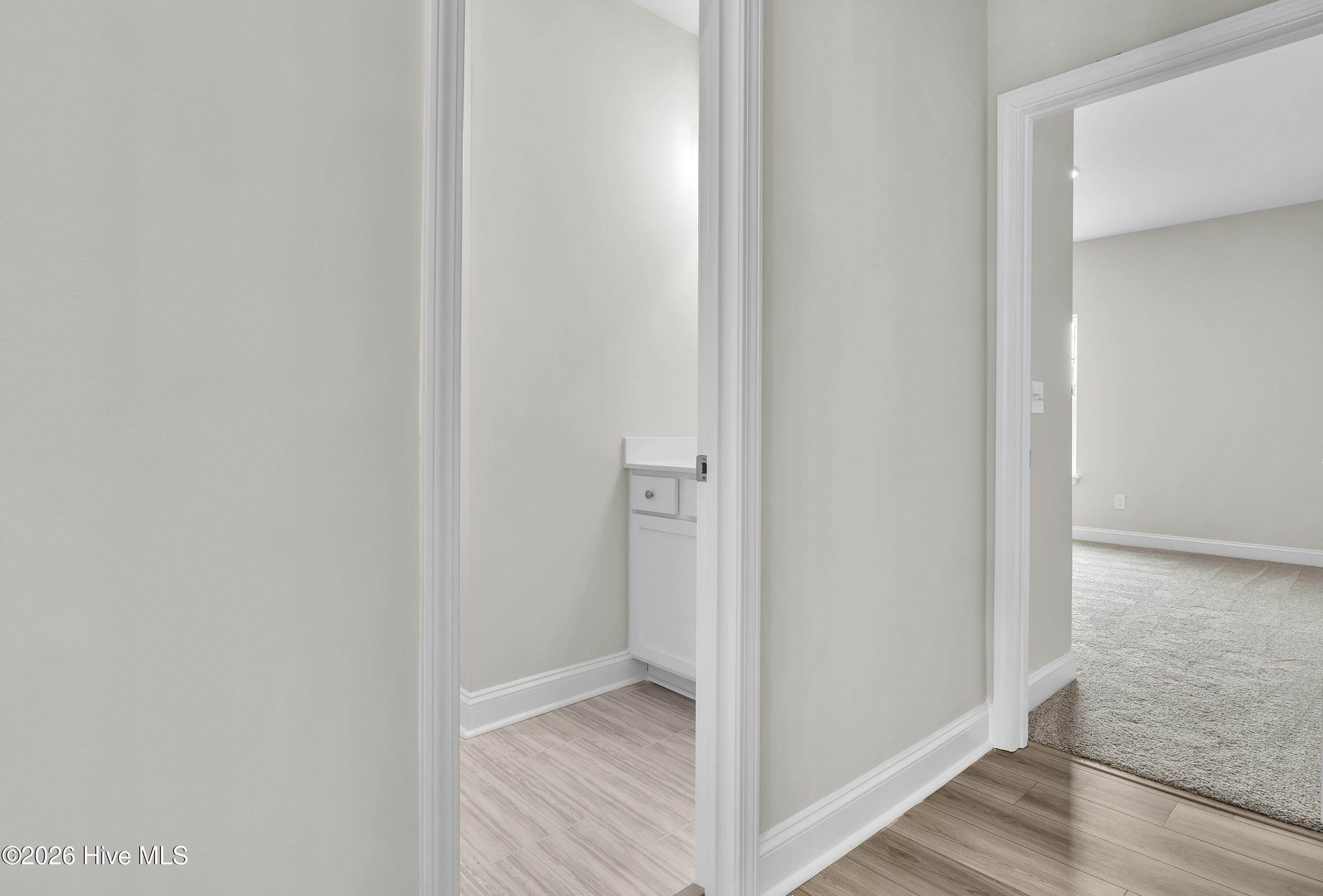 100552787 | Photo 44