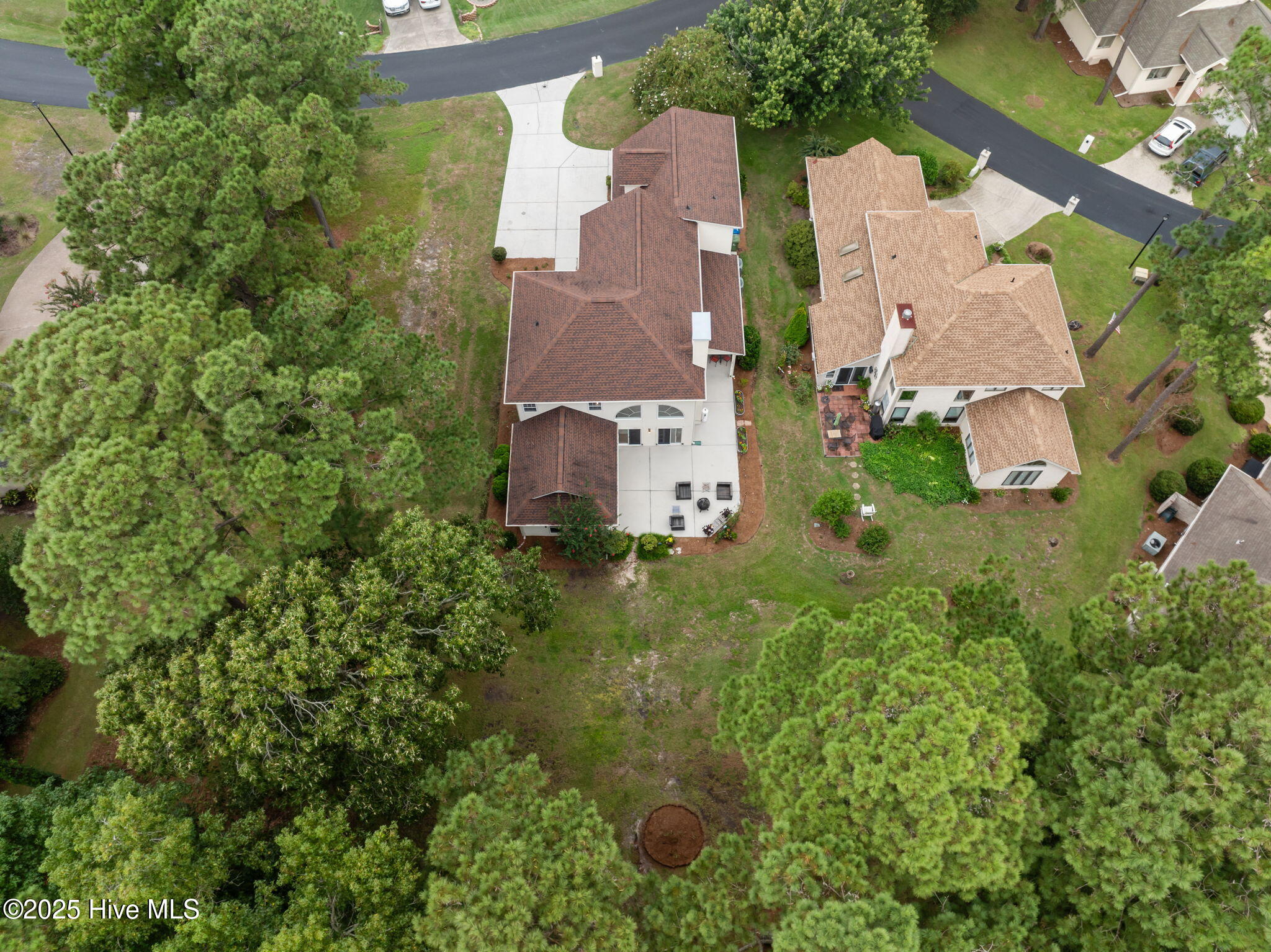 100524687 | Photo 56