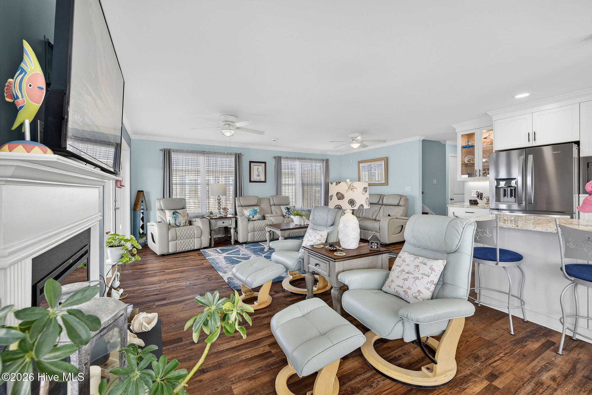 100558217 | Photo 16