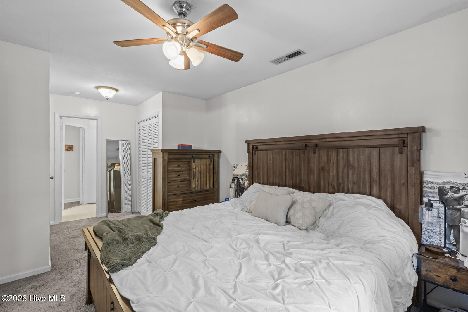 100569037 | Photo 20