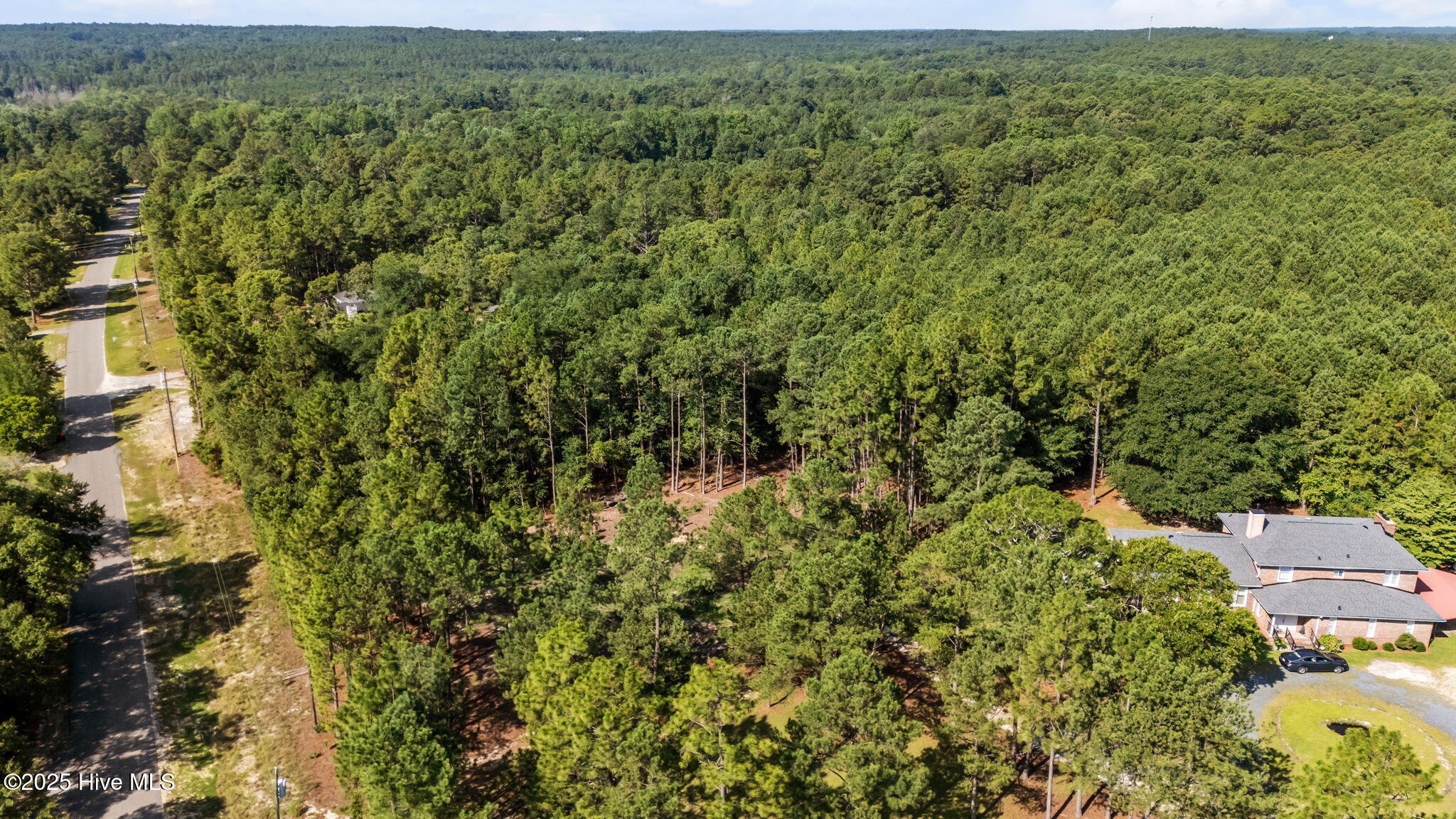 Homes for sale in West End, NC | 180 Richmond St, West End, NC 27376 | MLS# 100521402