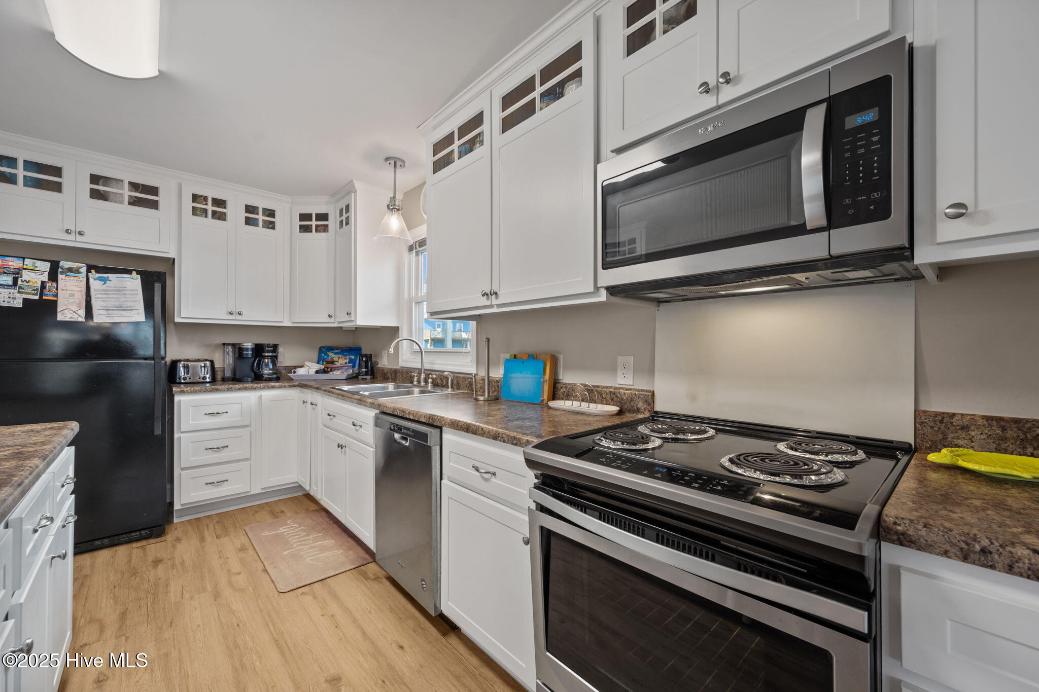 100538704 | Photo 27