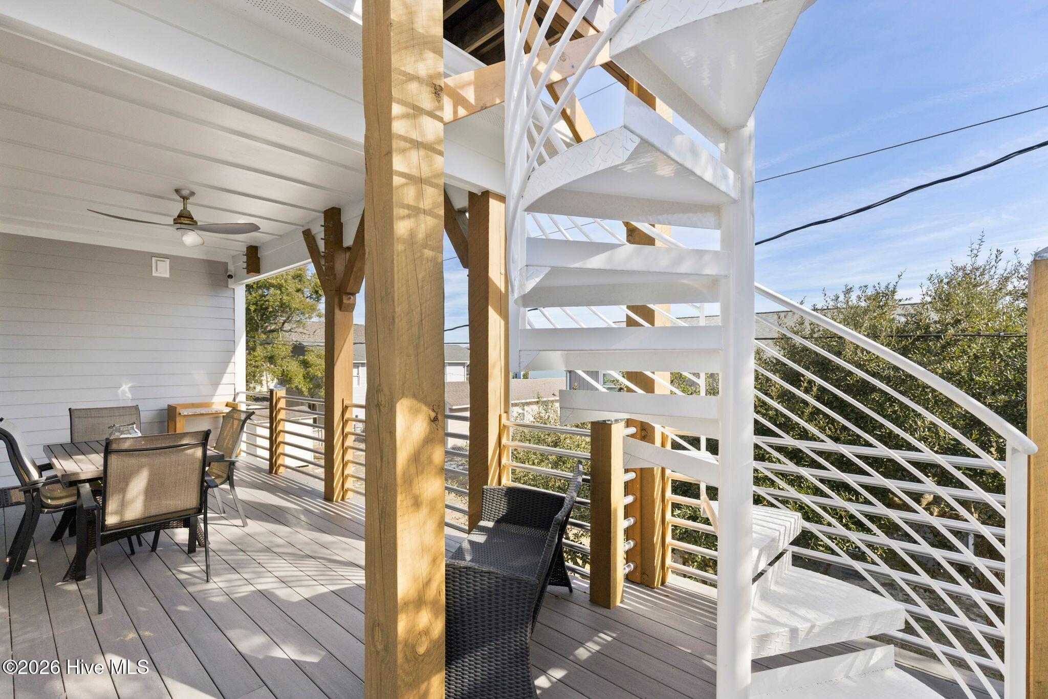 100551574 | Photo 73