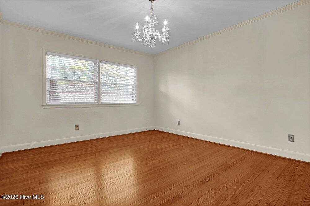 100522690 | Photo 15