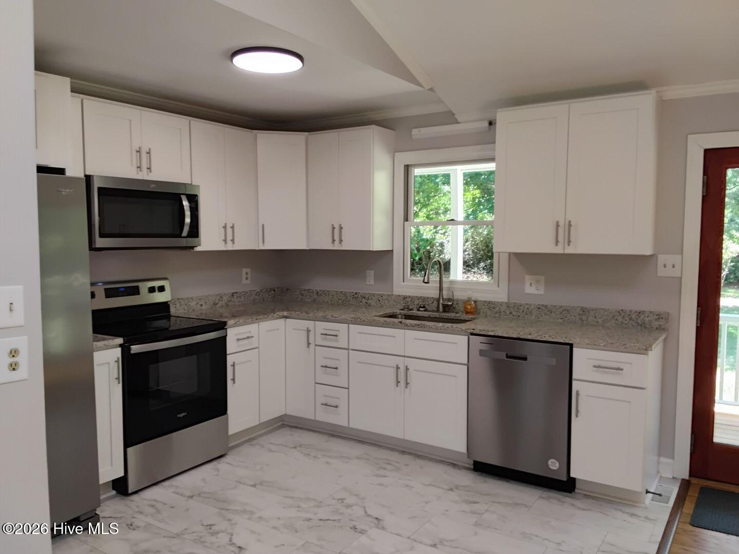 4331 Carolina 24,Newport