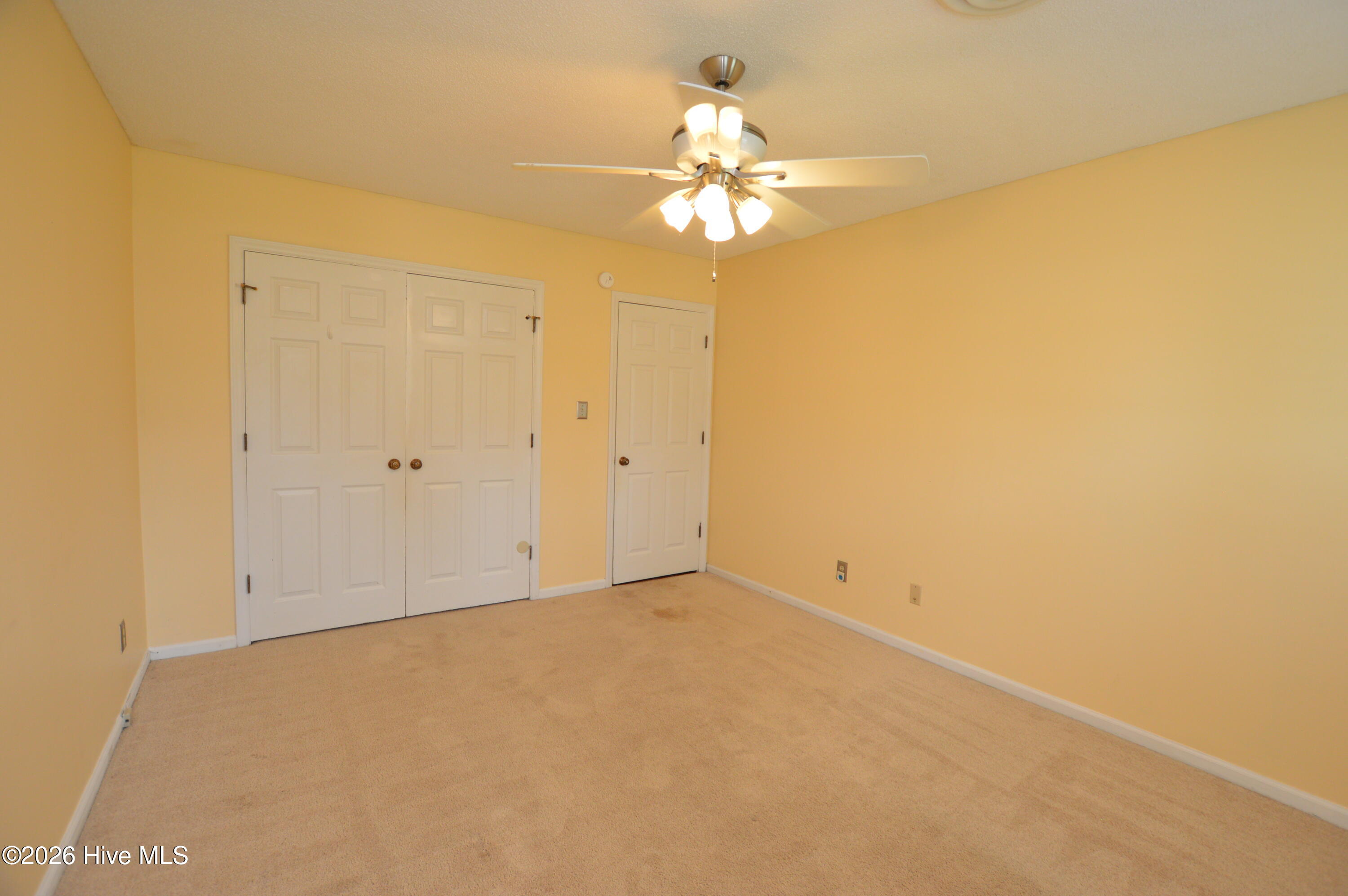 100547848 | Photo 22